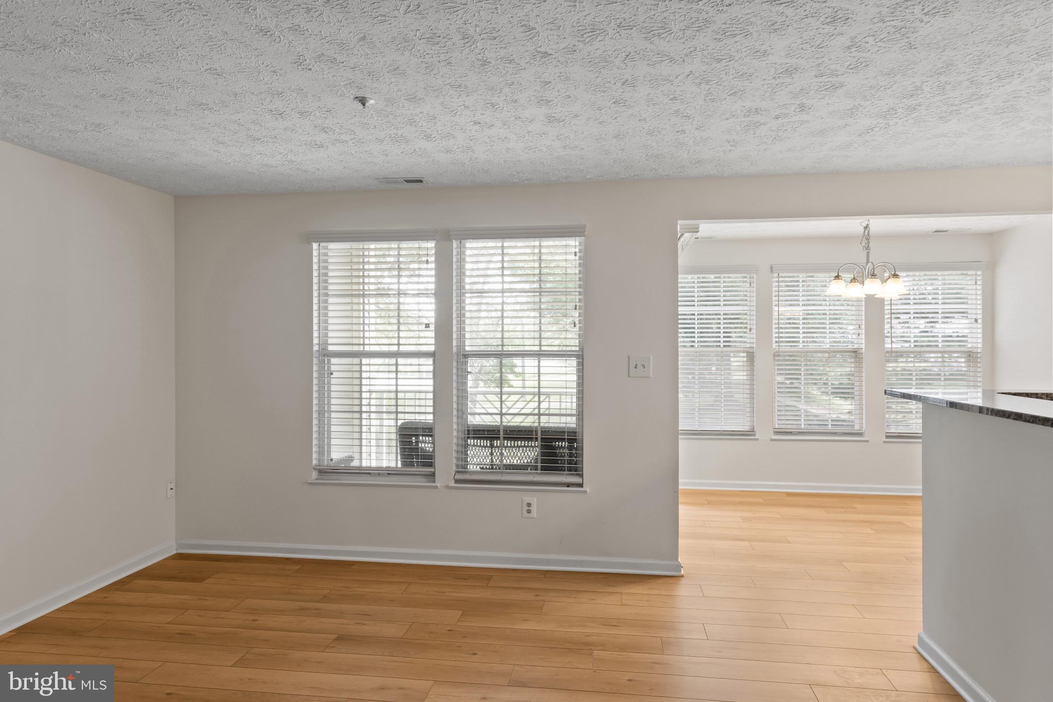 PINEY ORCHARD - Residential