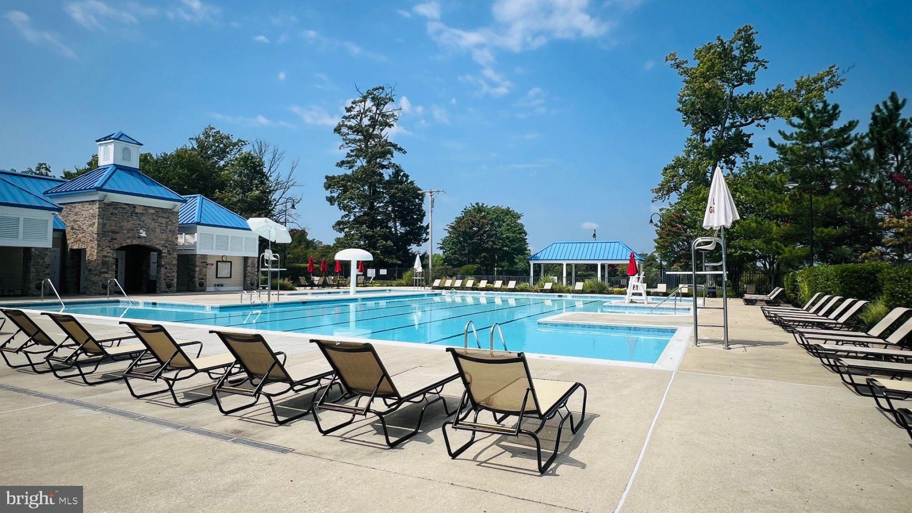 PINEY ORCHARD - Residential