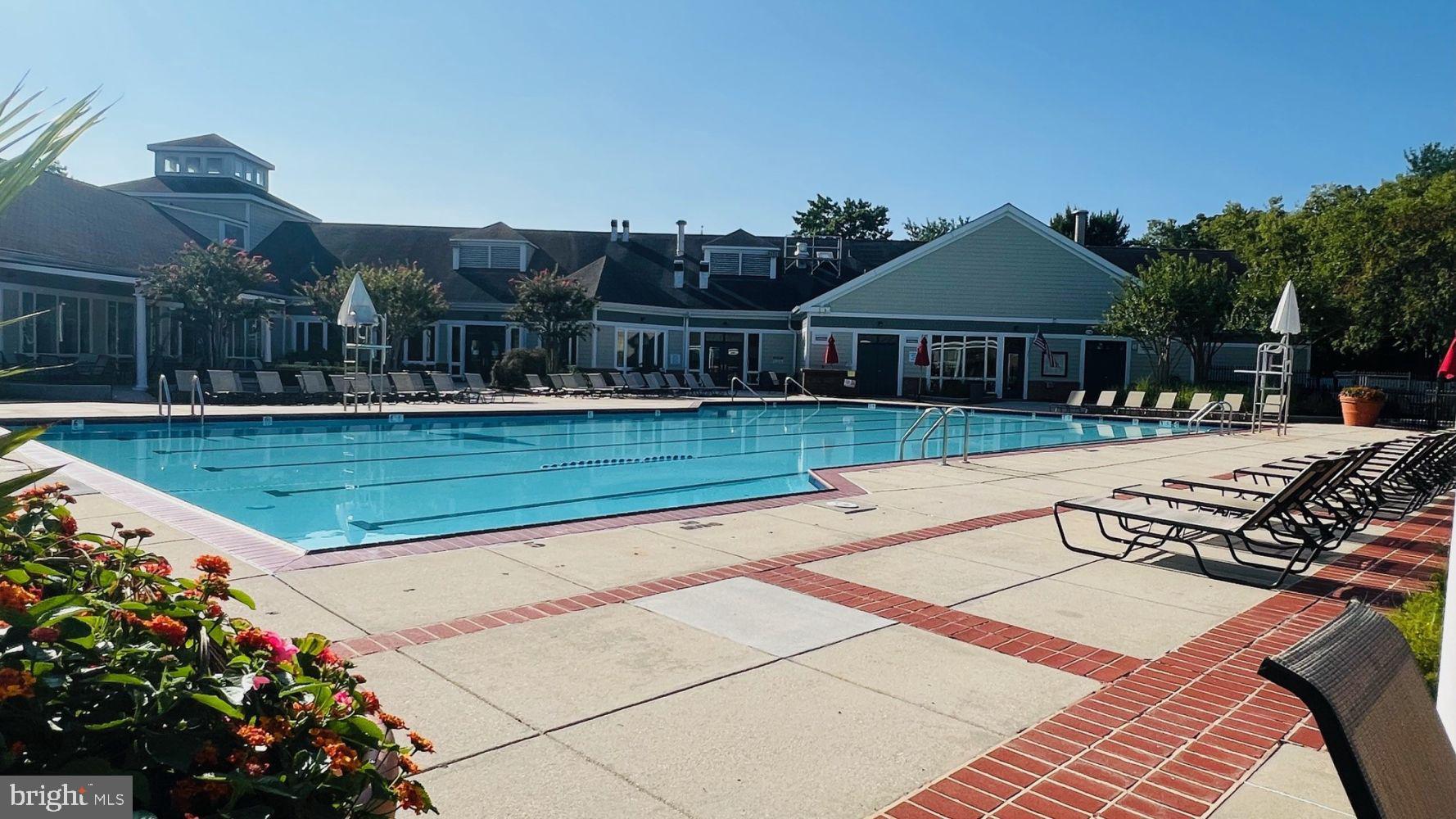 PINEY ORCHARD - Residential