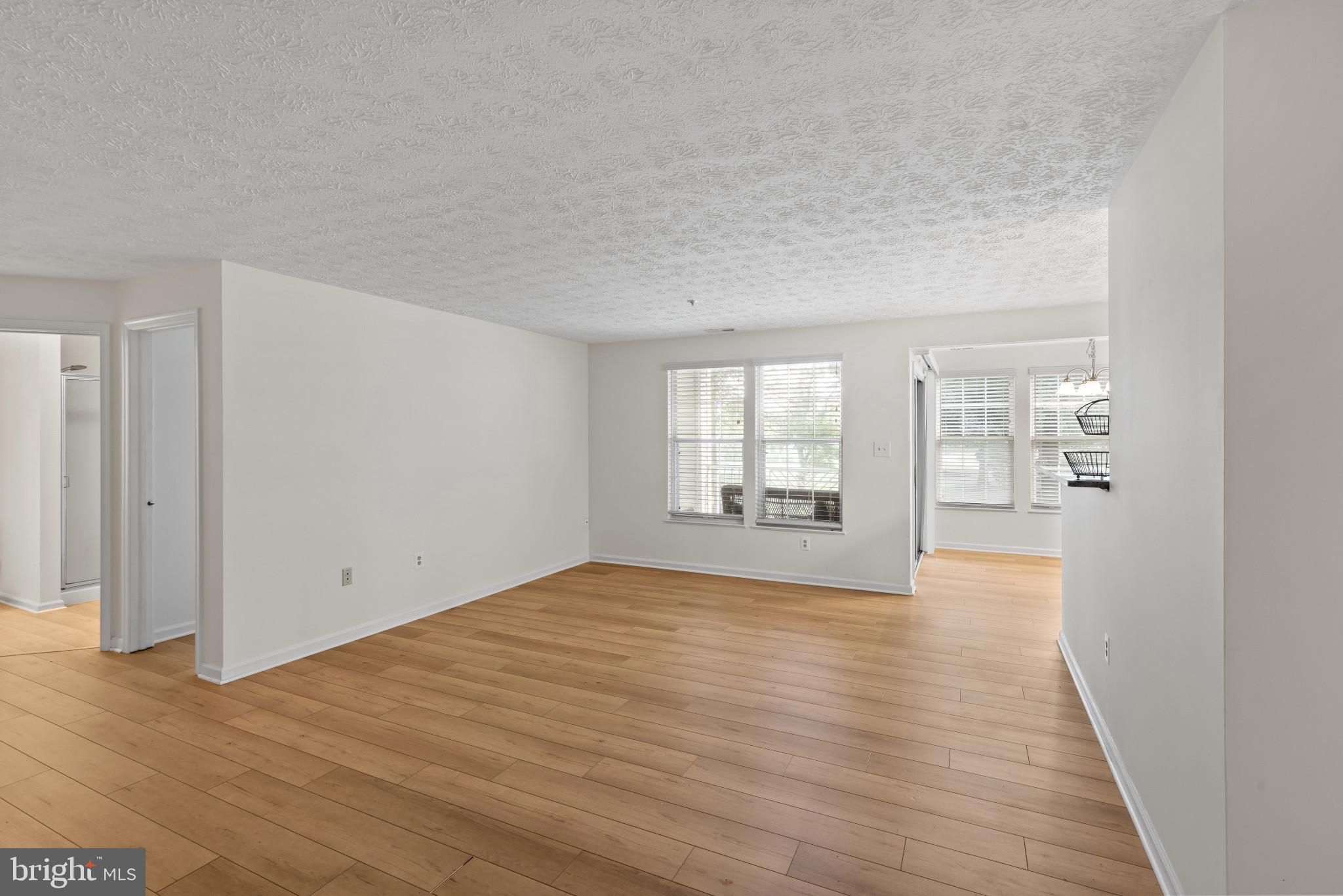 PINEY ORCHARD - Residential