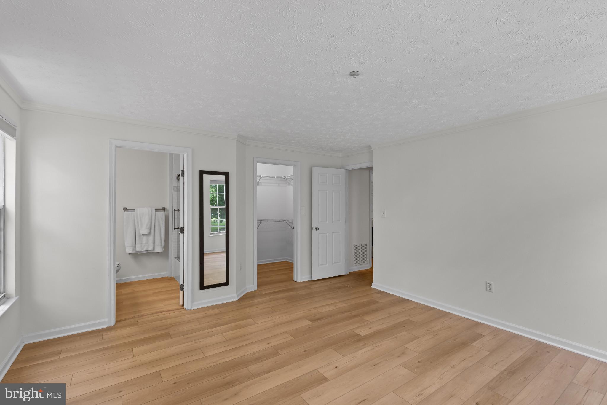 PINEY ORCHARD - Residential