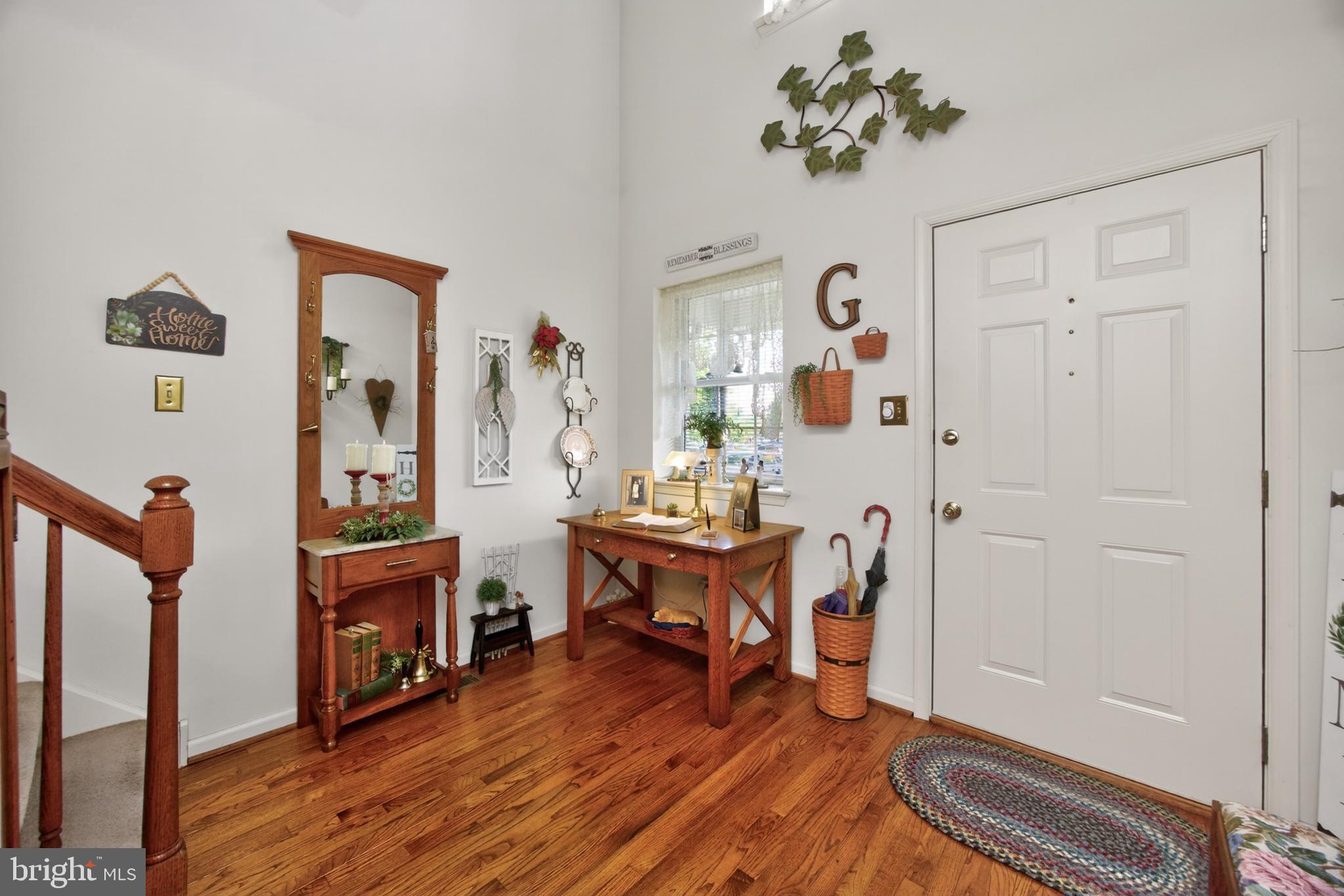 STRAWBERRY FIELDS - Residential
