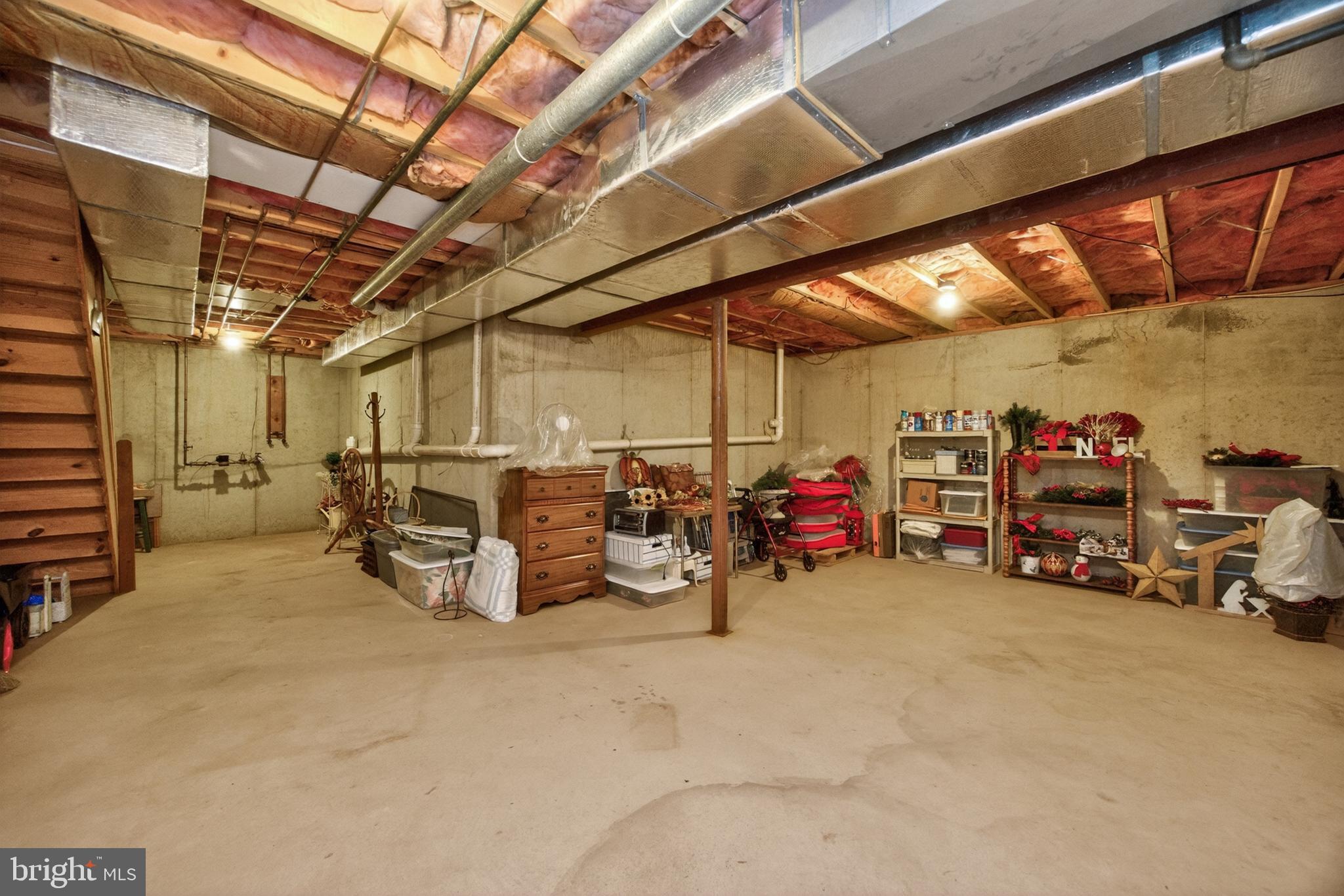 STRAWBERRY FIELDS - Residential