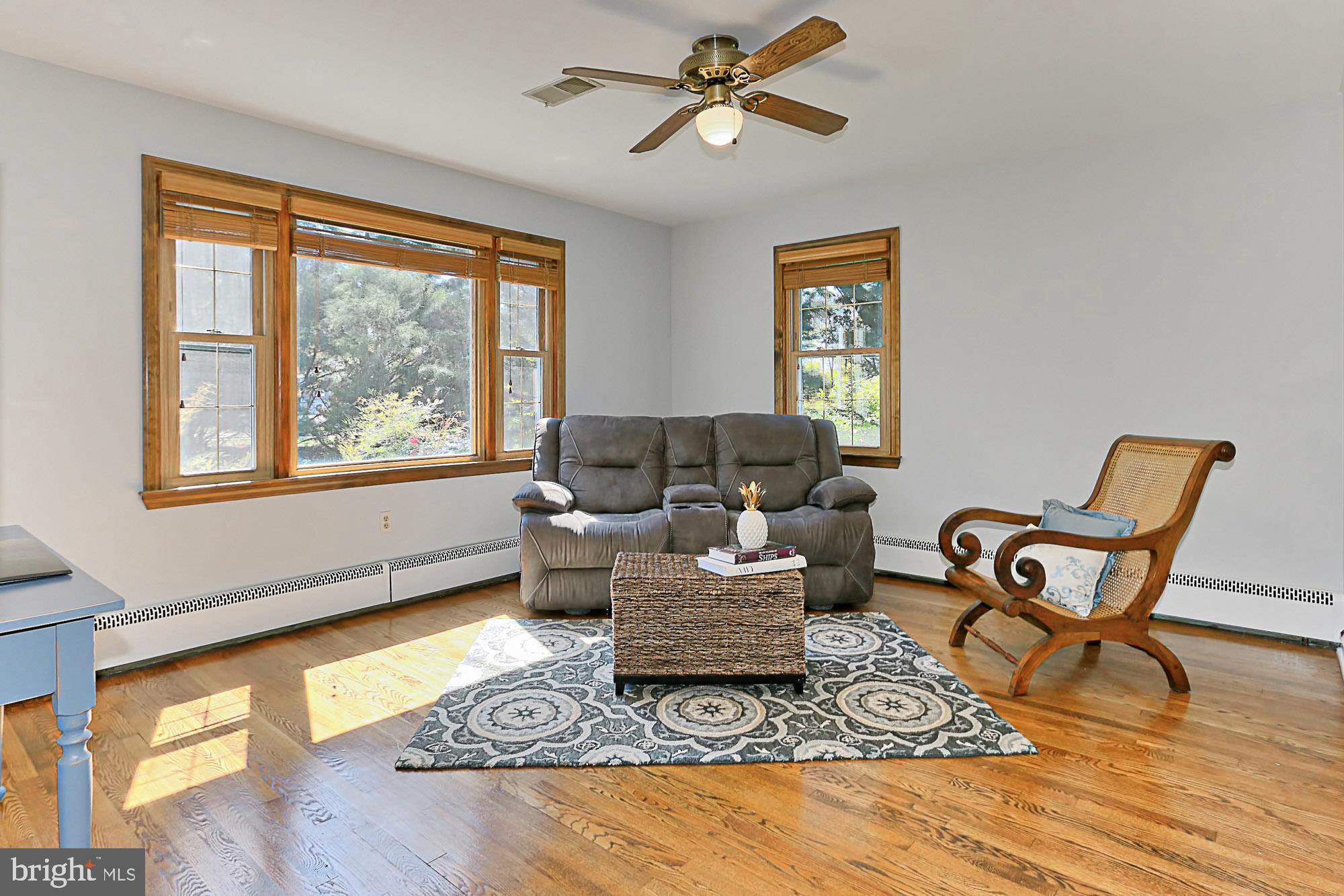 MOORES HAMLET - Residential