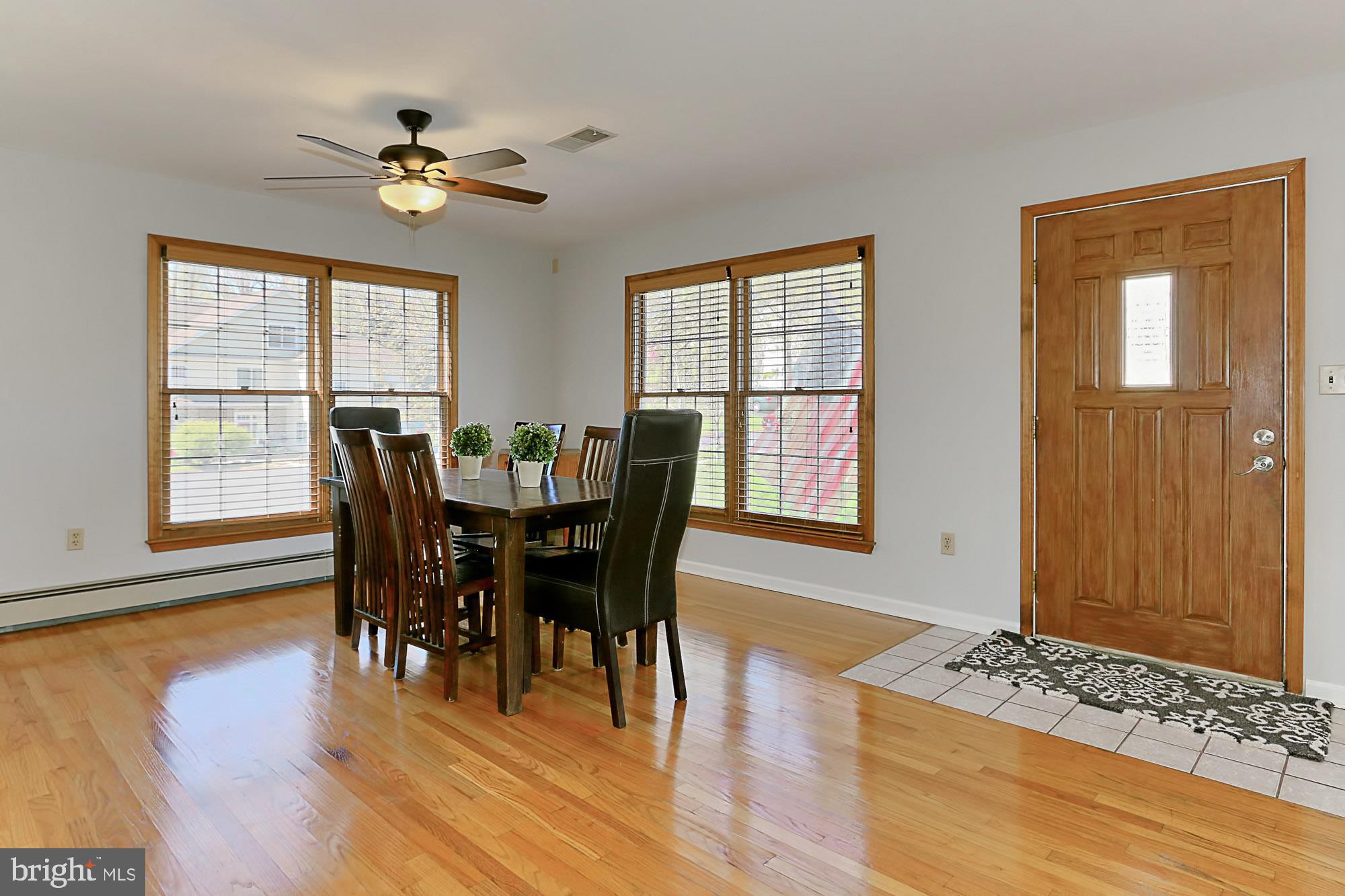 MOORES HAMLET - Residential