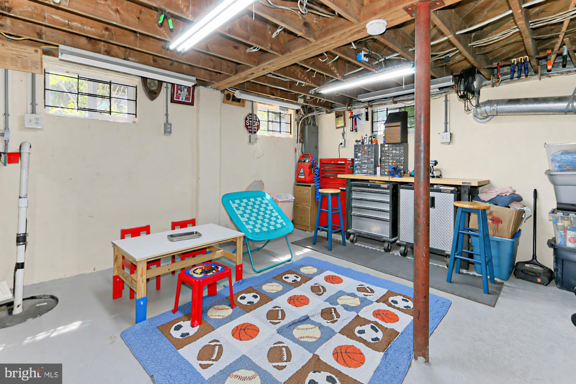 MOORES HAMLET - Residential