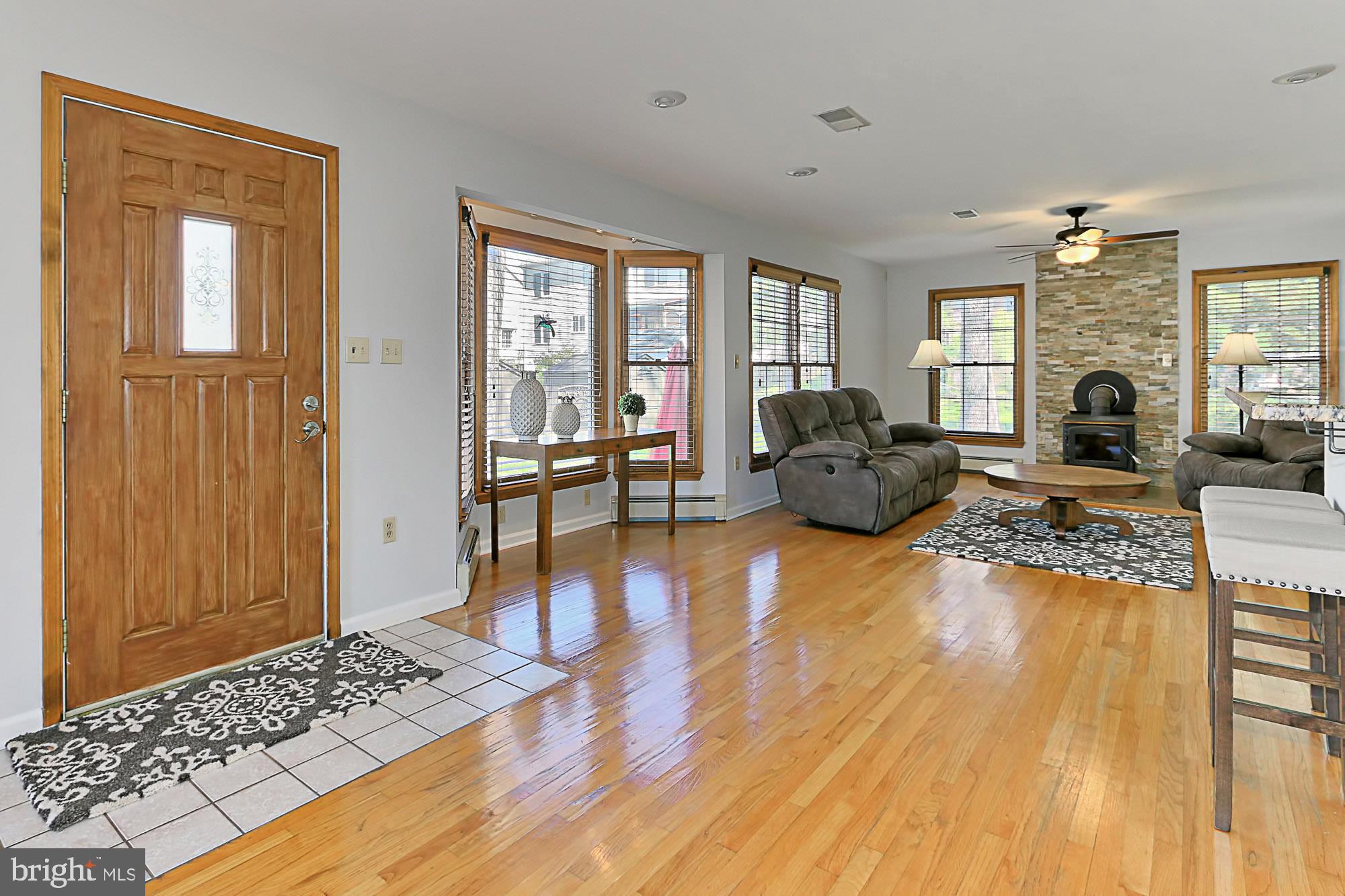 MOORES HAMLET - Residential