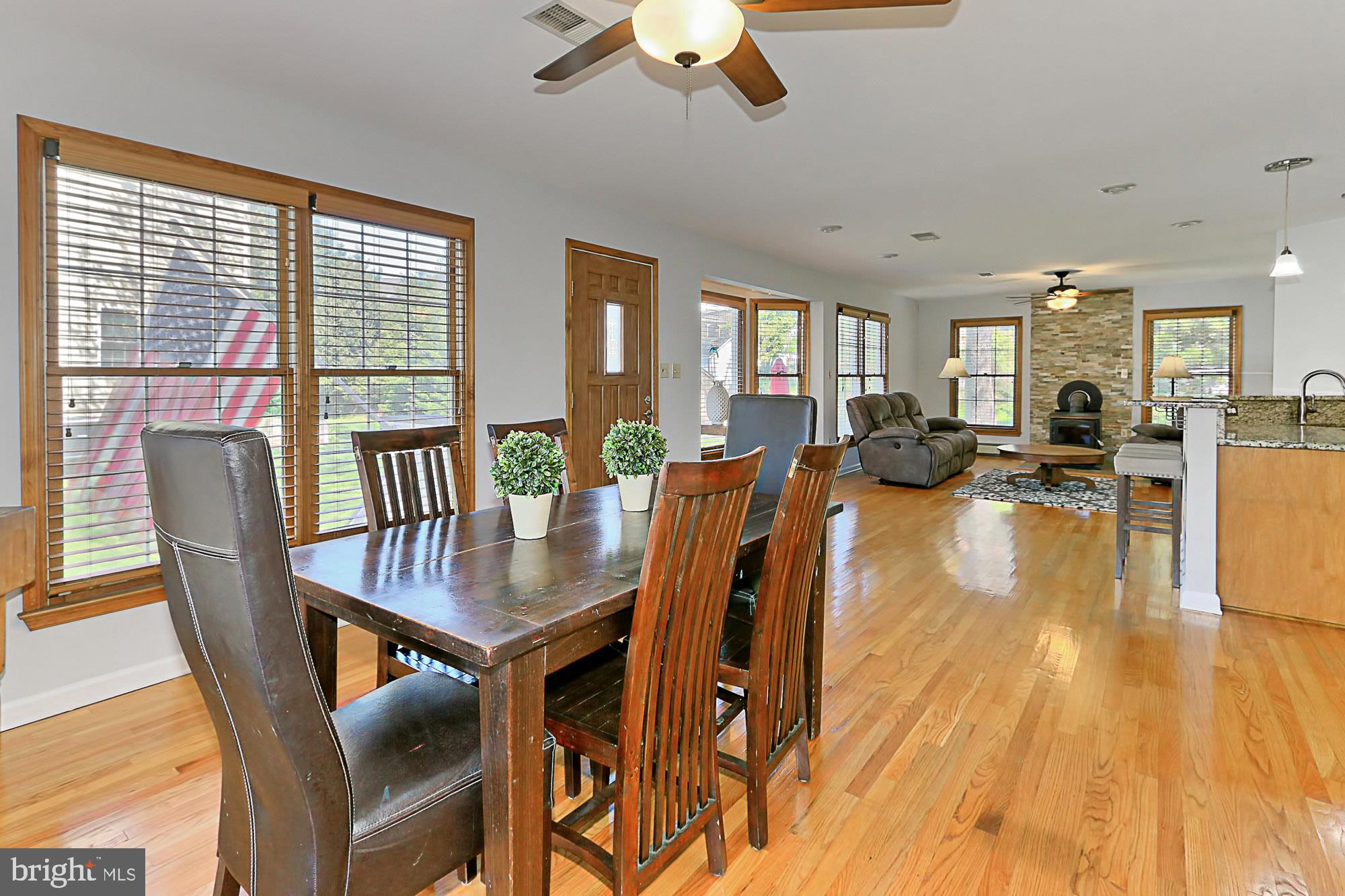 MOORES HAMLET - Residential