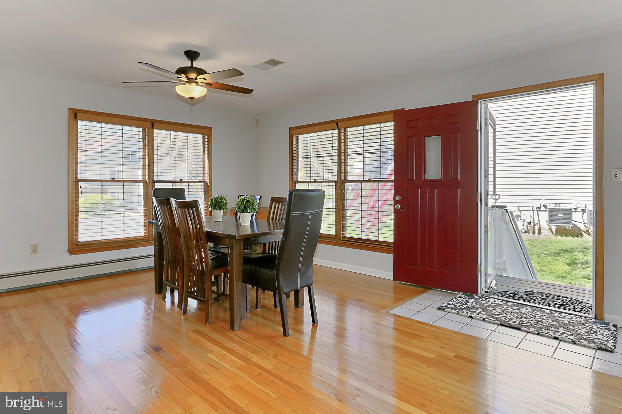 MOORES HAMLET - Residential