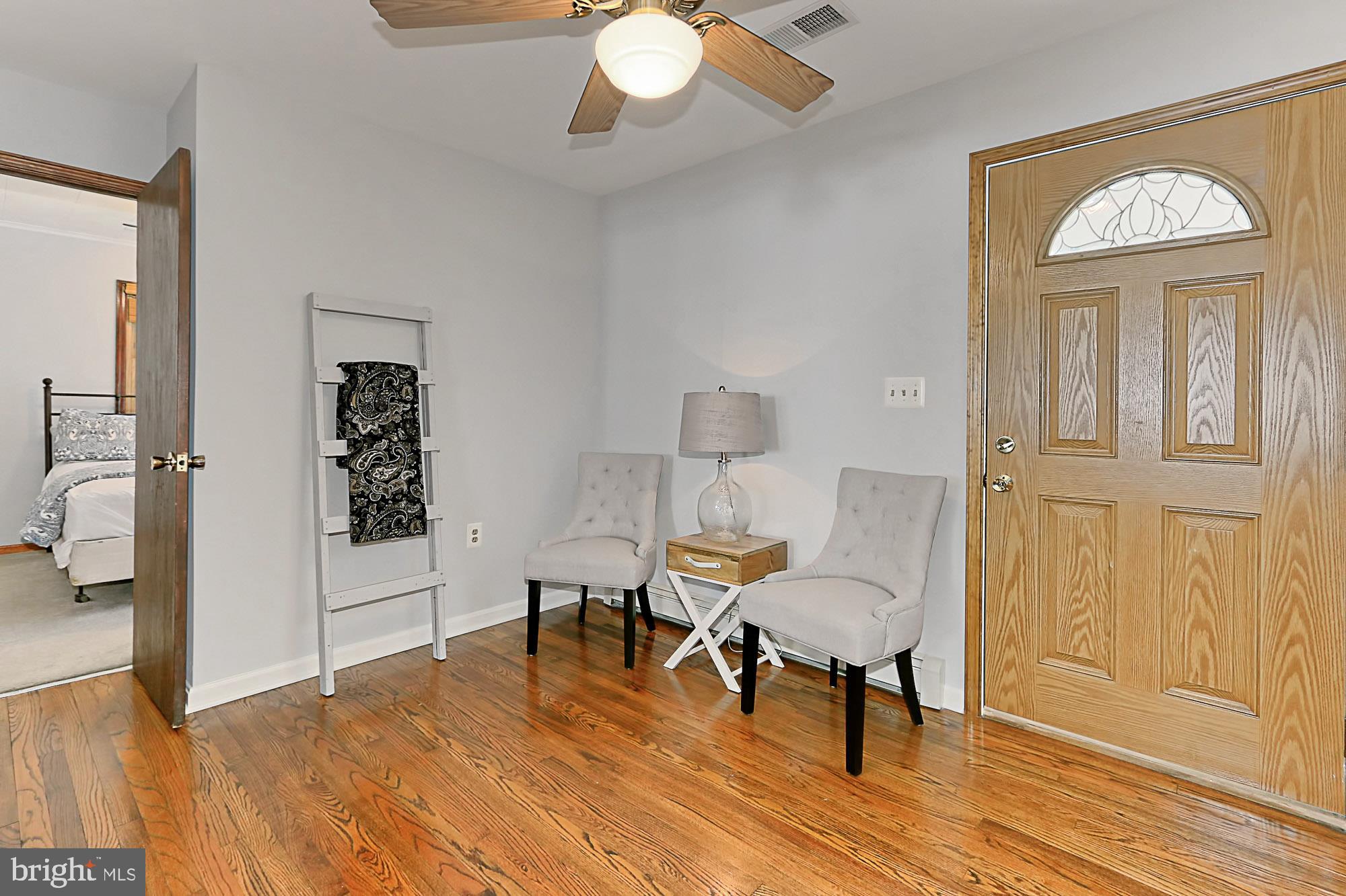 MOORES HAMLET - Residential