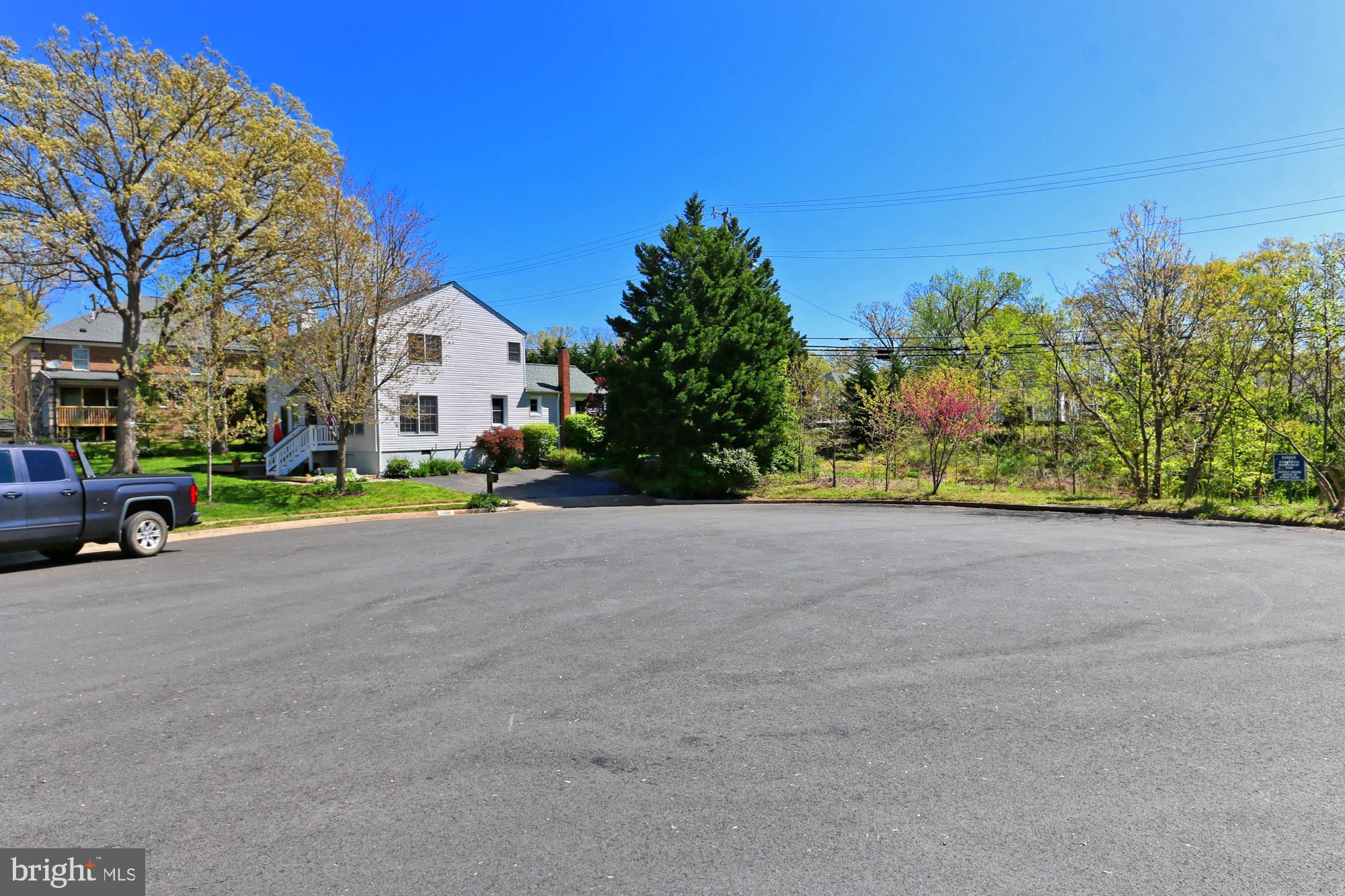 MOORES HAMLET - Residential