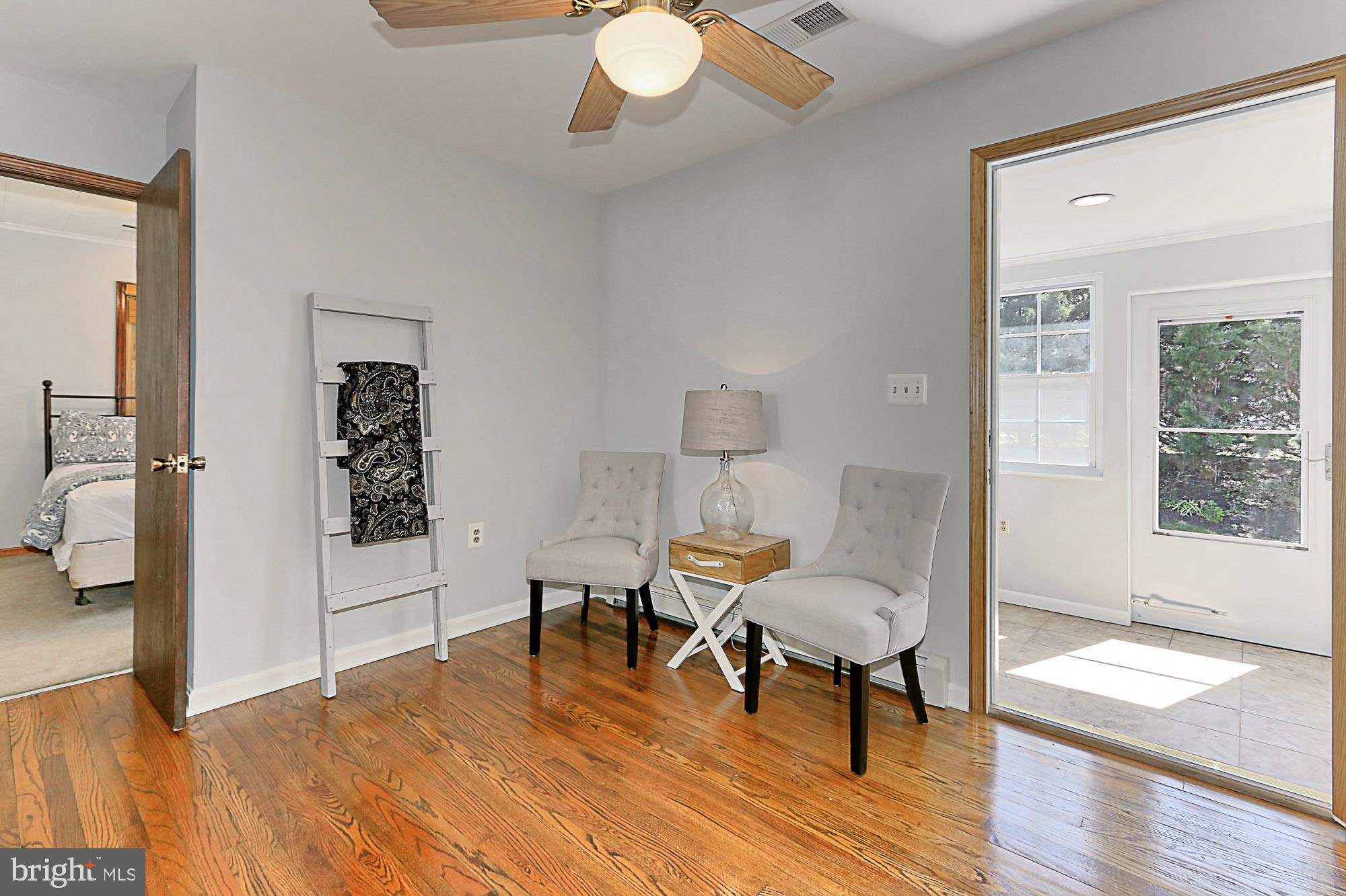 MOORES HAMLET - Residential