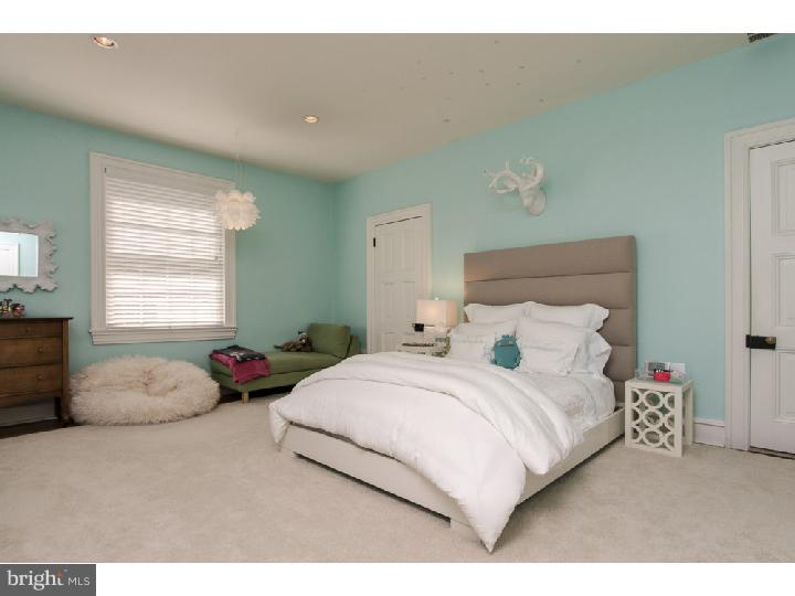 FLOURTOWN - Residential