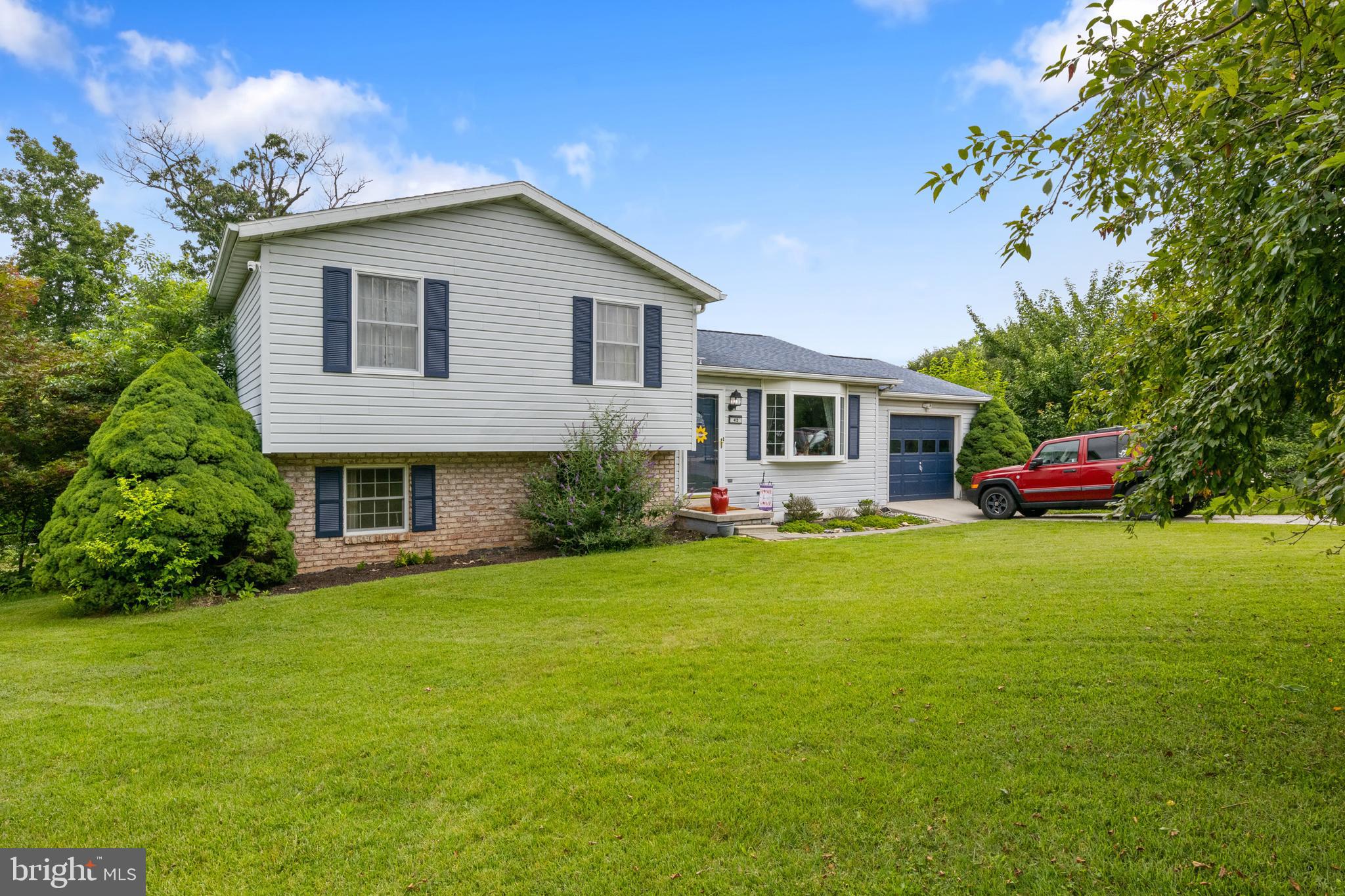 42 ARLENE DRIVE
