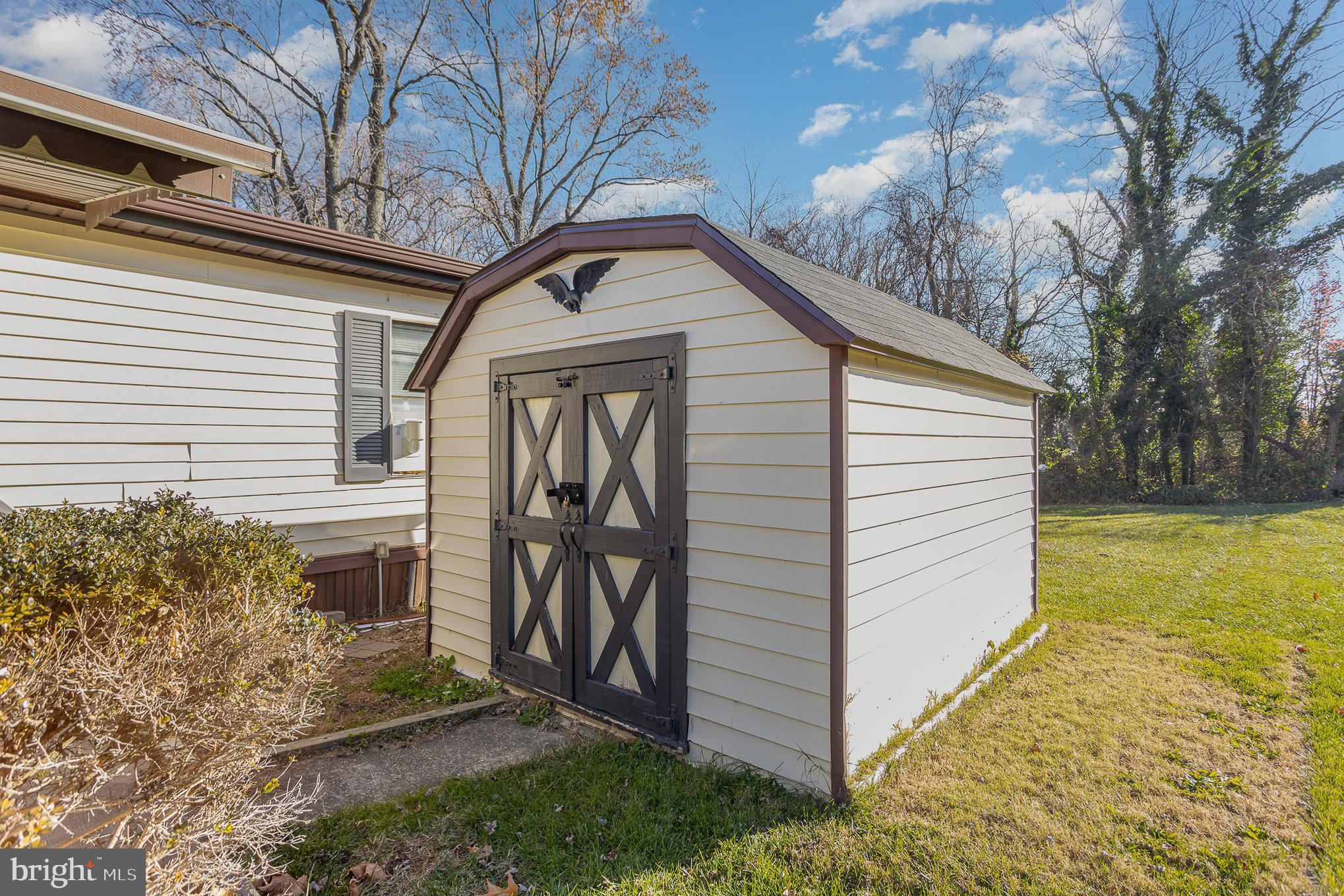 BRIARWOOD ESTATES - Residential