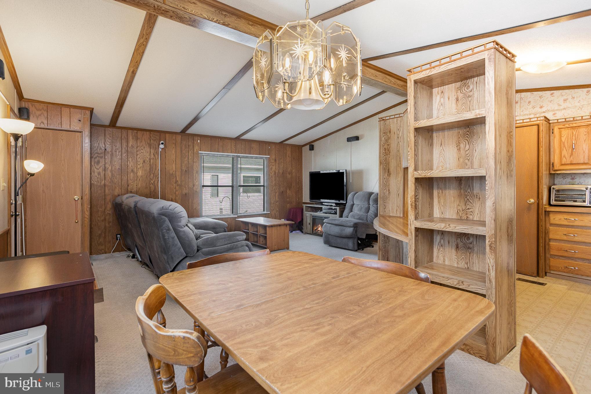 BRIARWOOD ESTATES - Residential