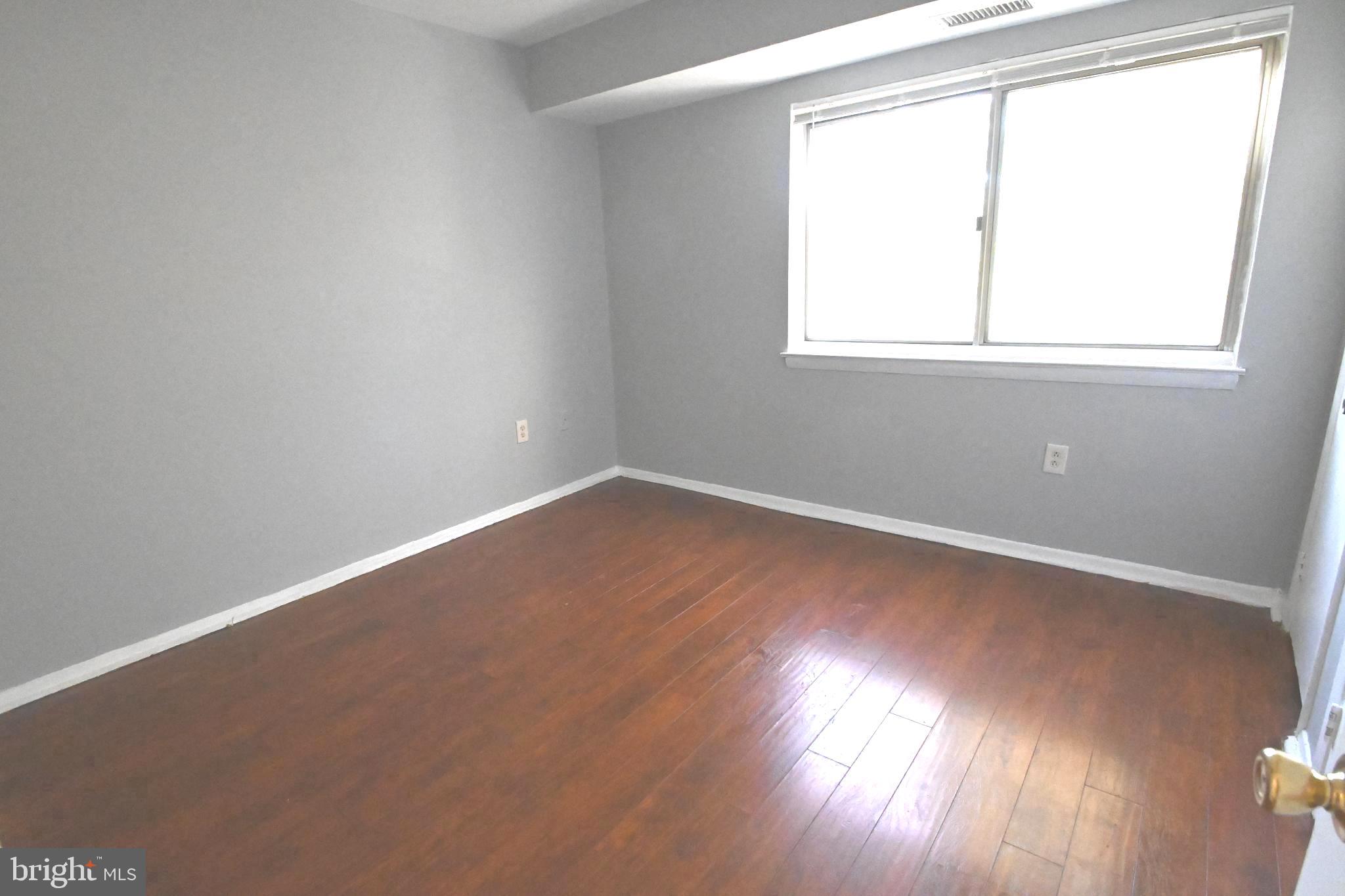 BETHESDA PARK - Residential Lease