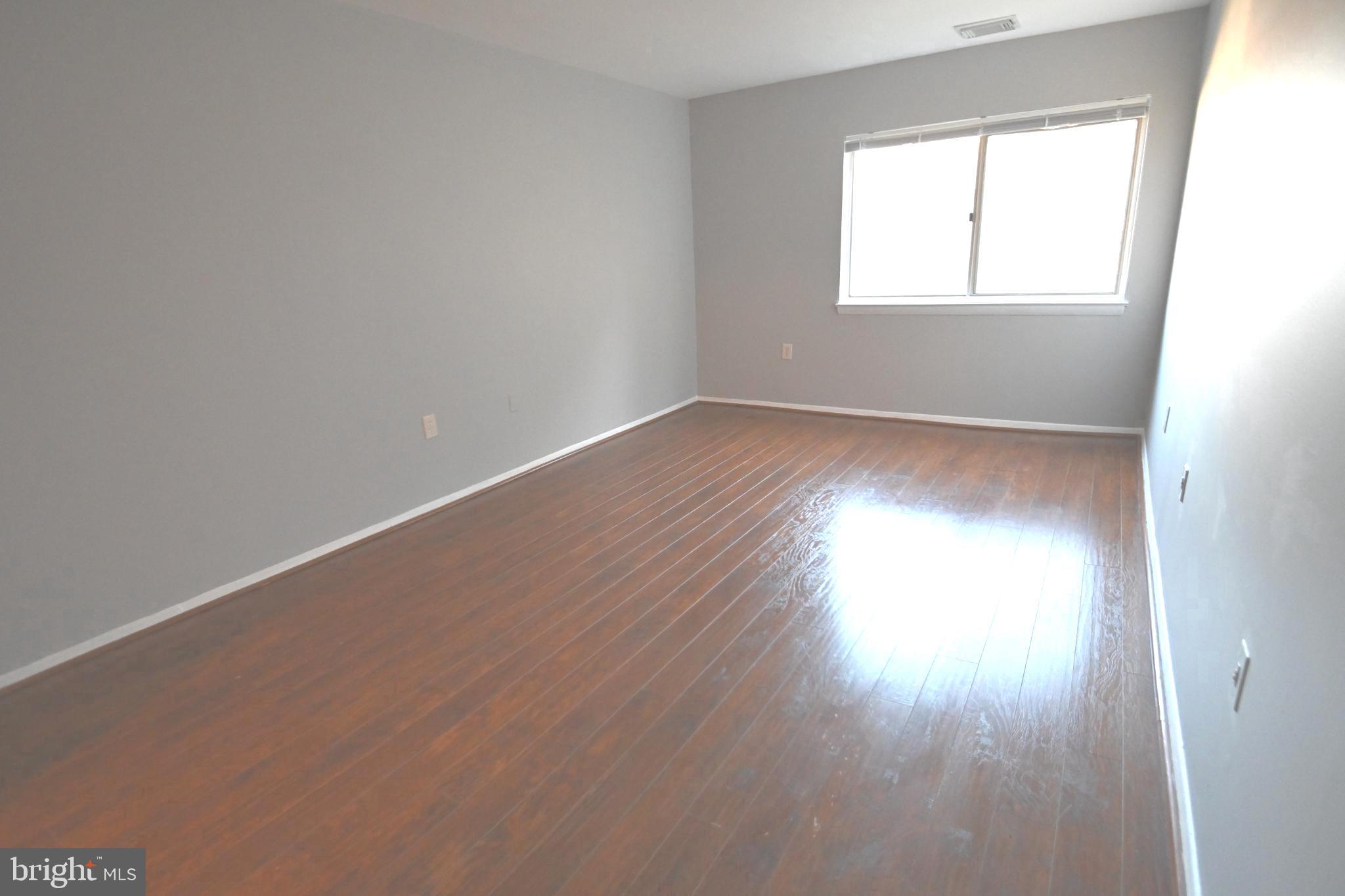 BETHESDA PARK - Residential Lease