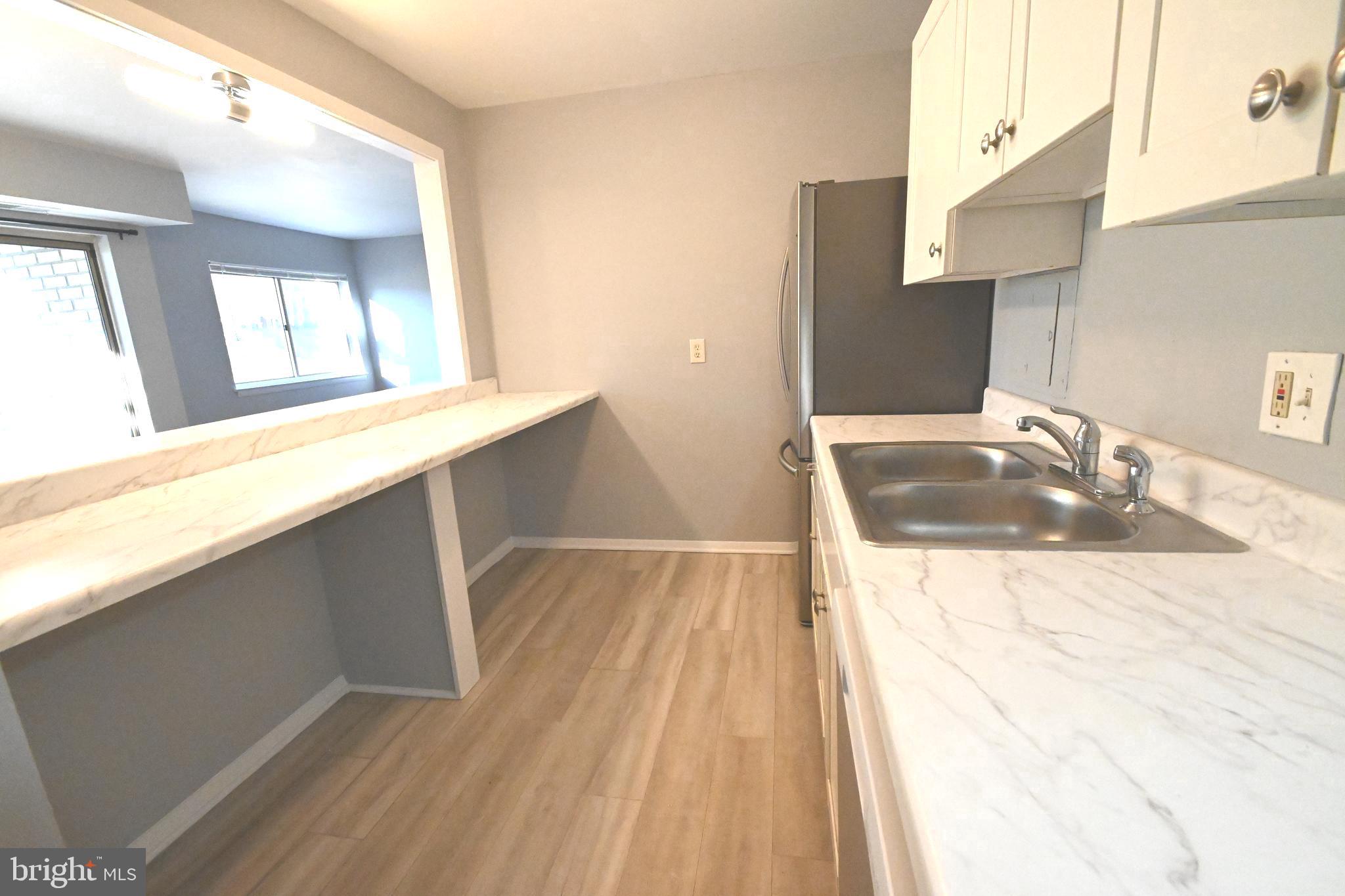 BETHESDA PARK - Residential Lease