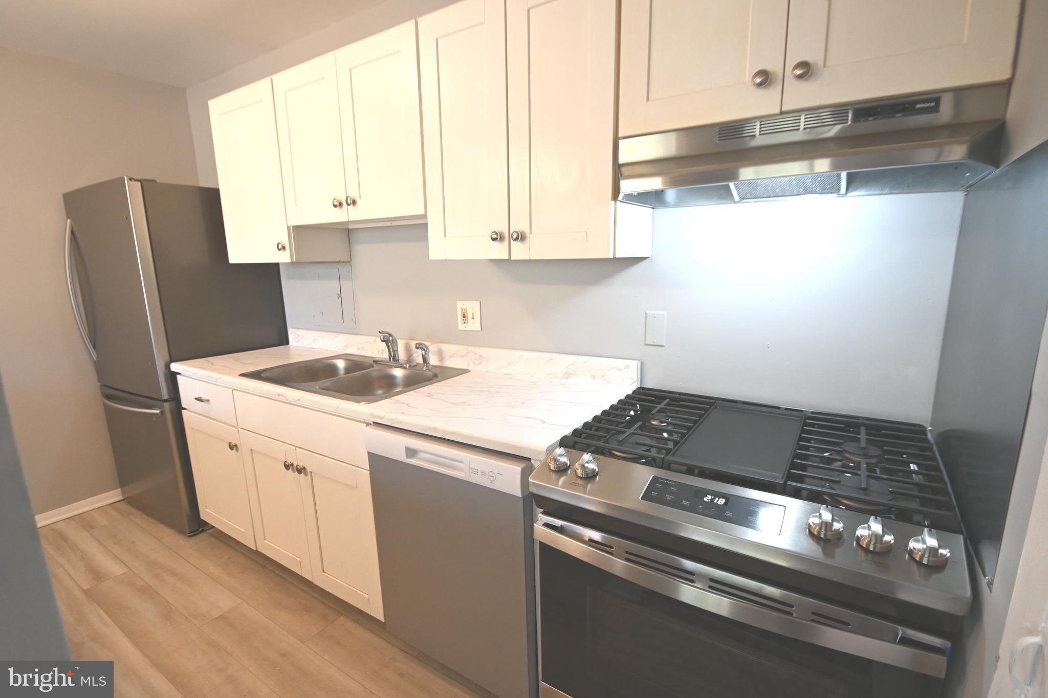 BETHESDA PARK - Residential Lease