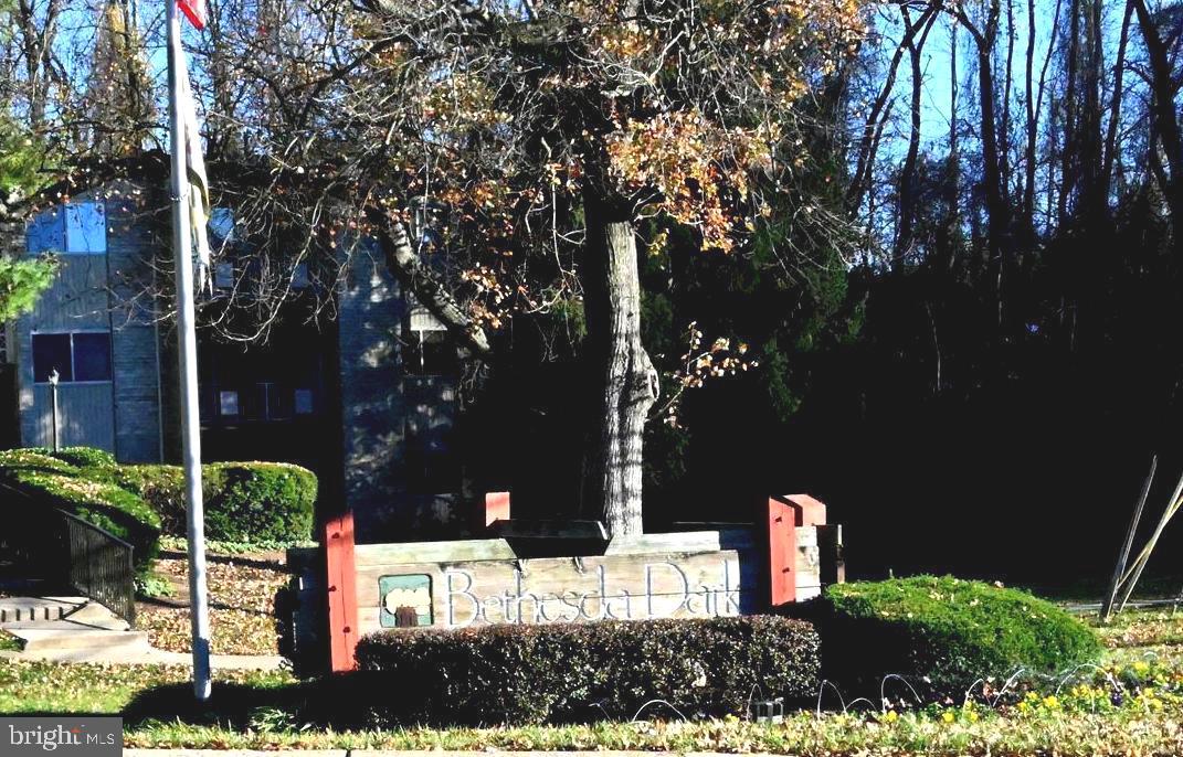 BETHESDA PARK - Residential Lease