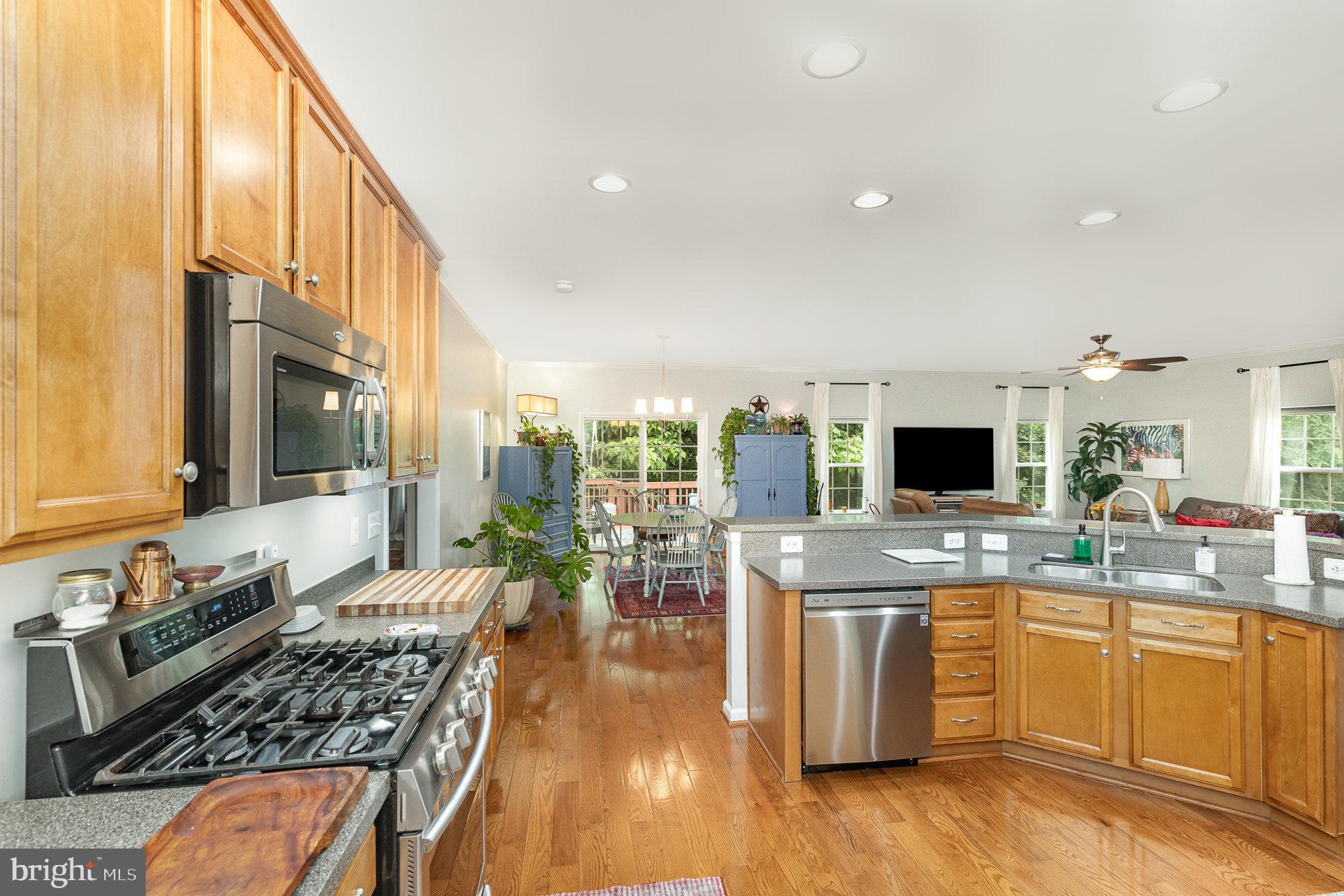 1404 PRESERVE LANE