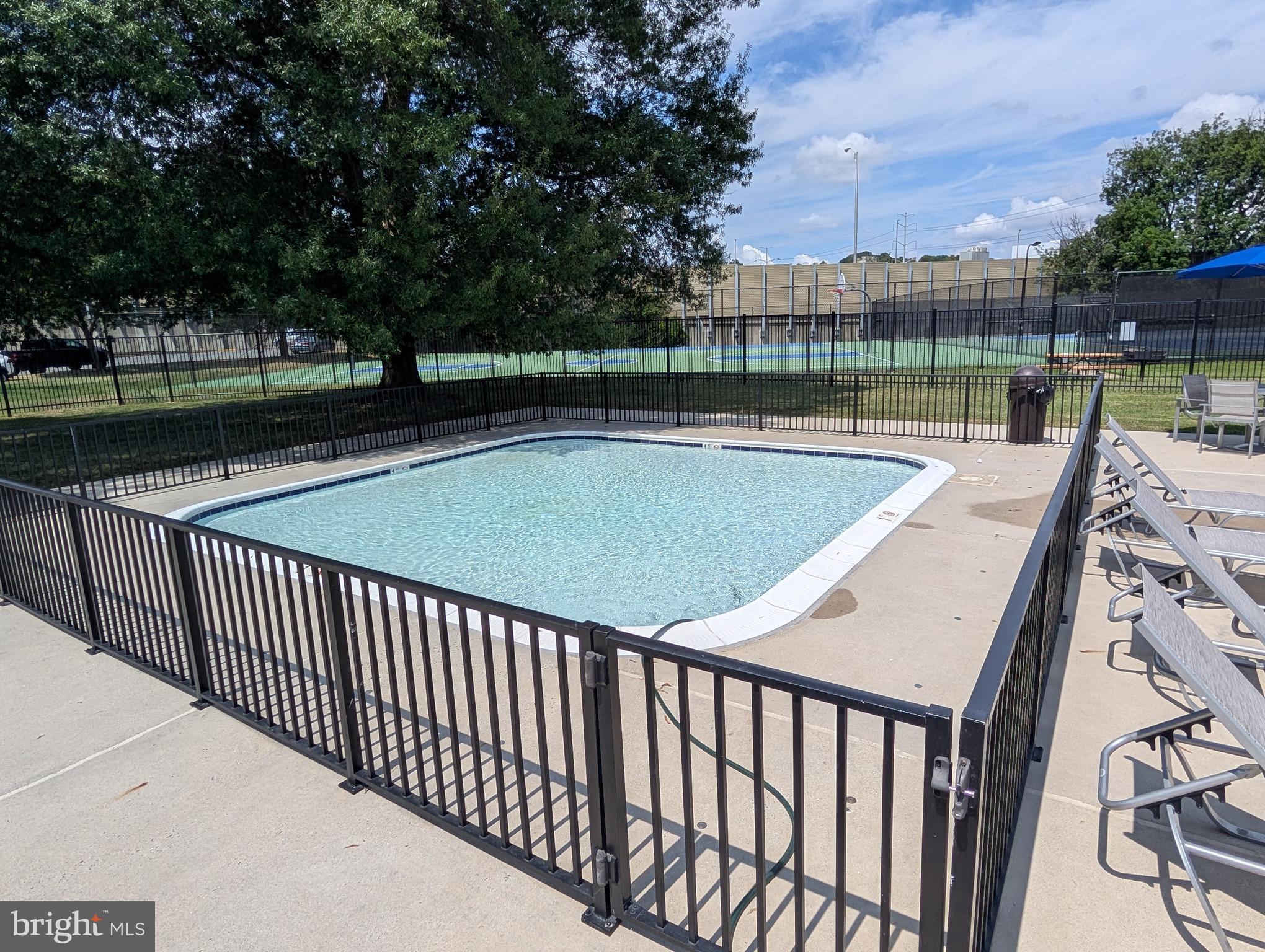 PARC EAST - Residential Lease