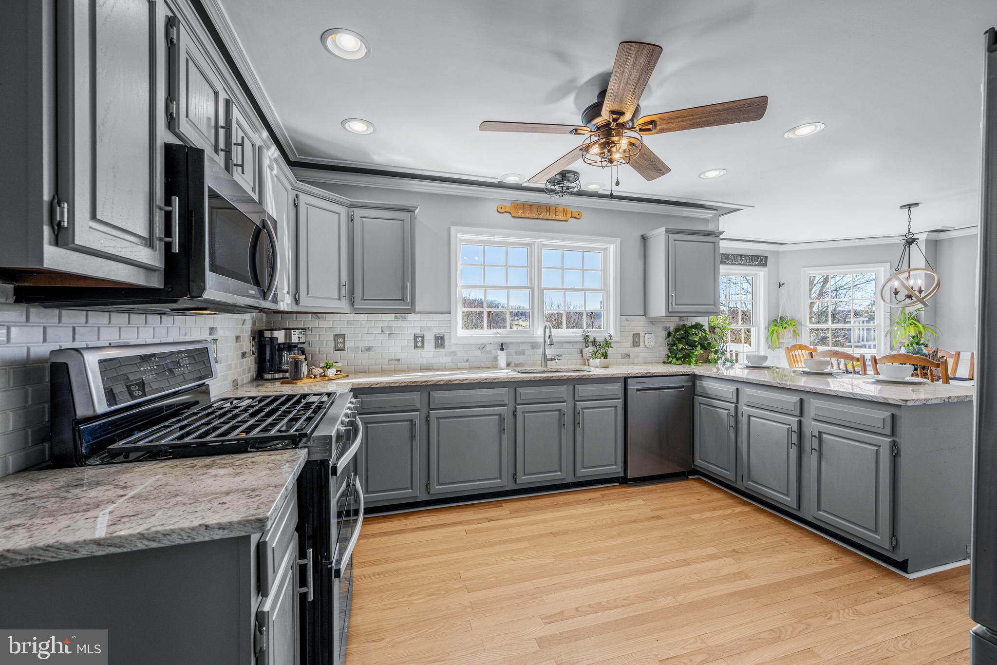 AVONDALE RUN - Residential