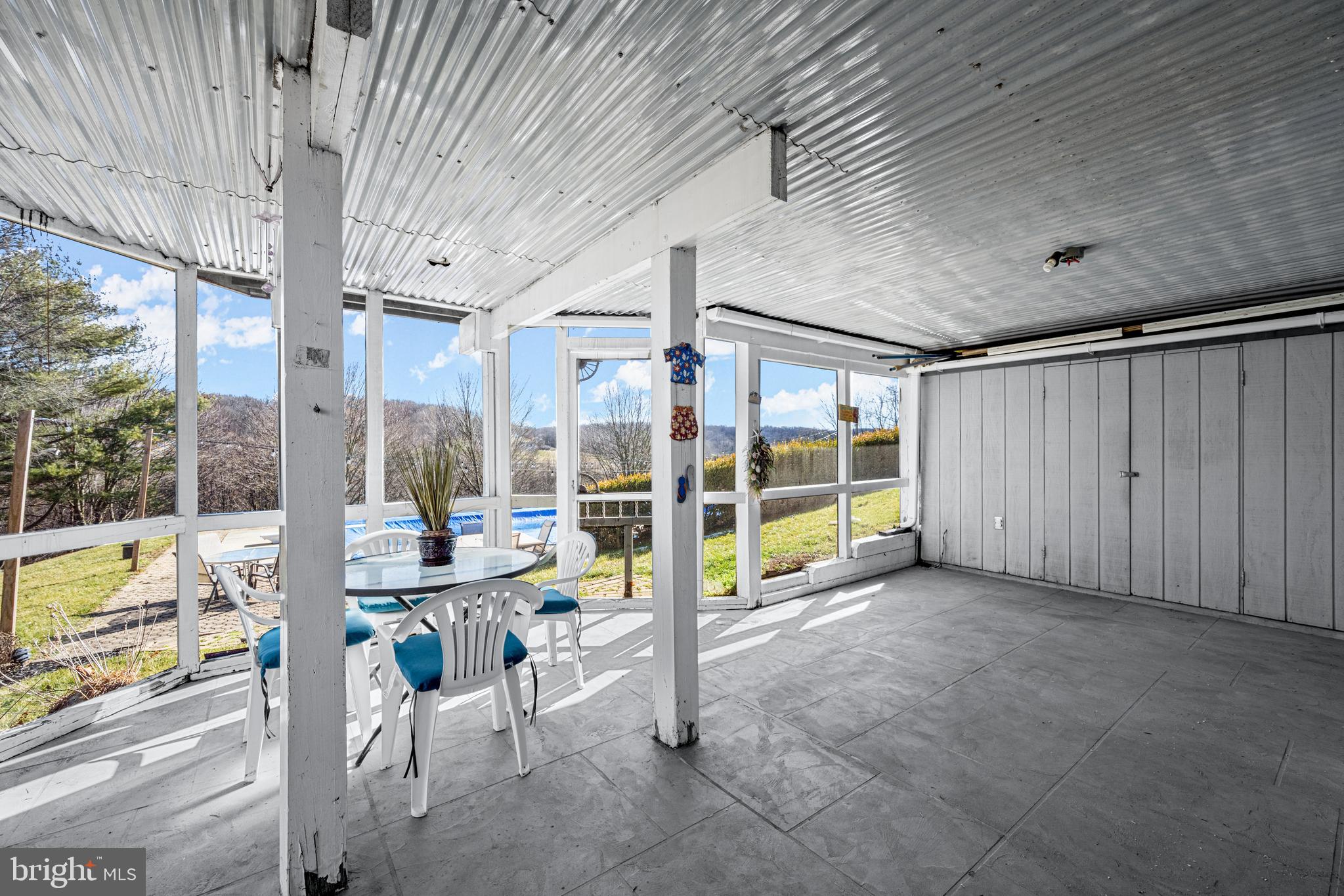 AVONDALE RUN - Residential