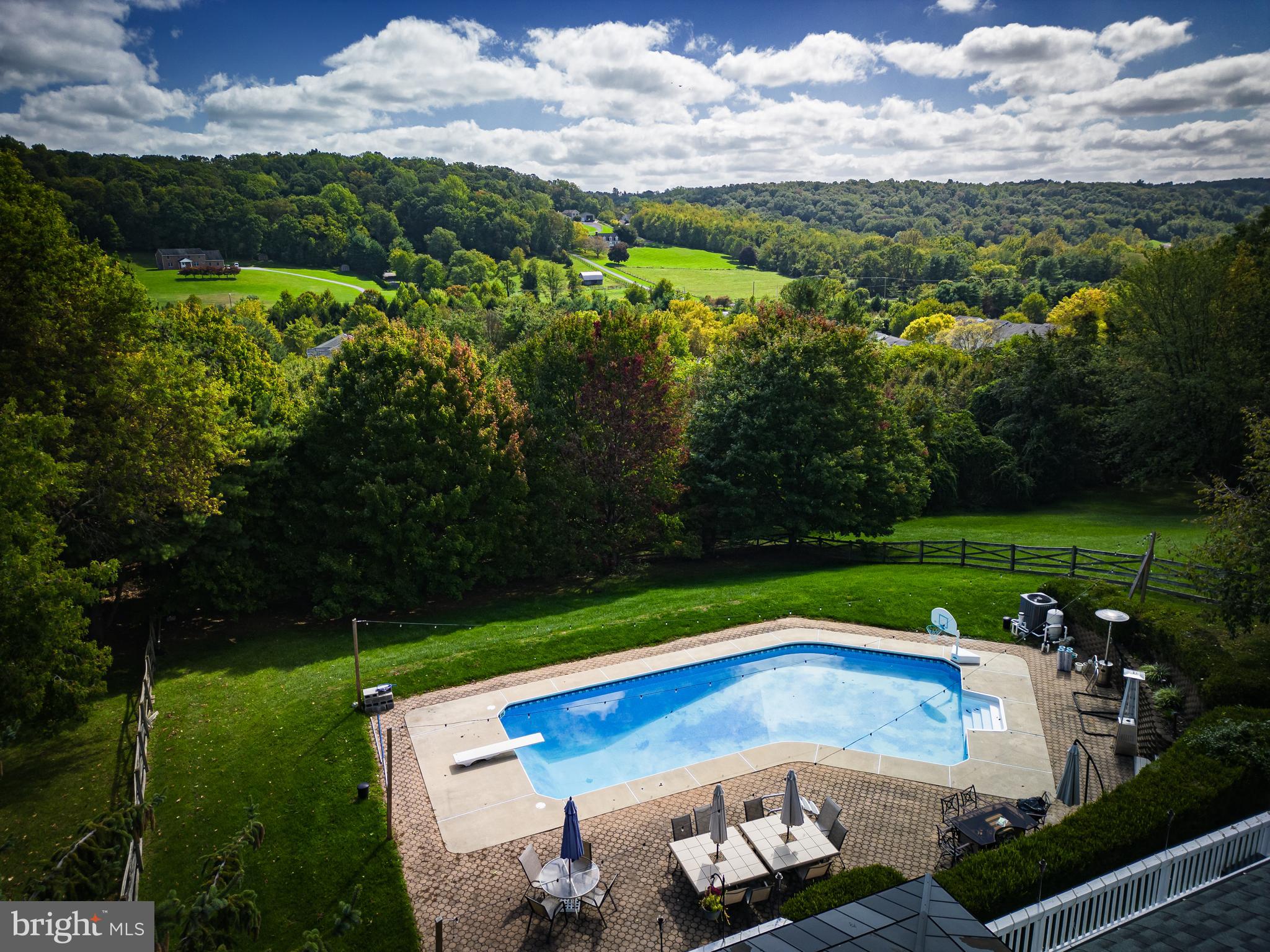 AVONDALE RUN - Residential