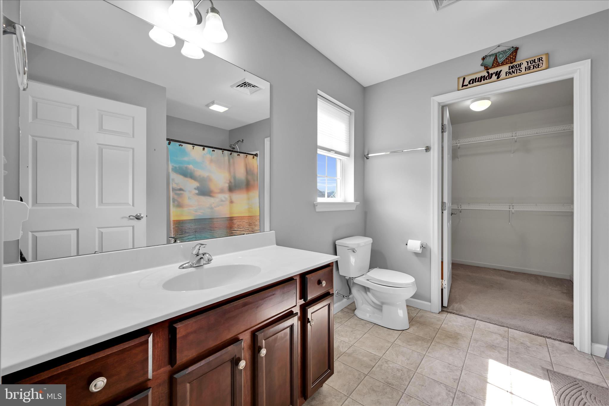 BRIAR LAKE - Residential