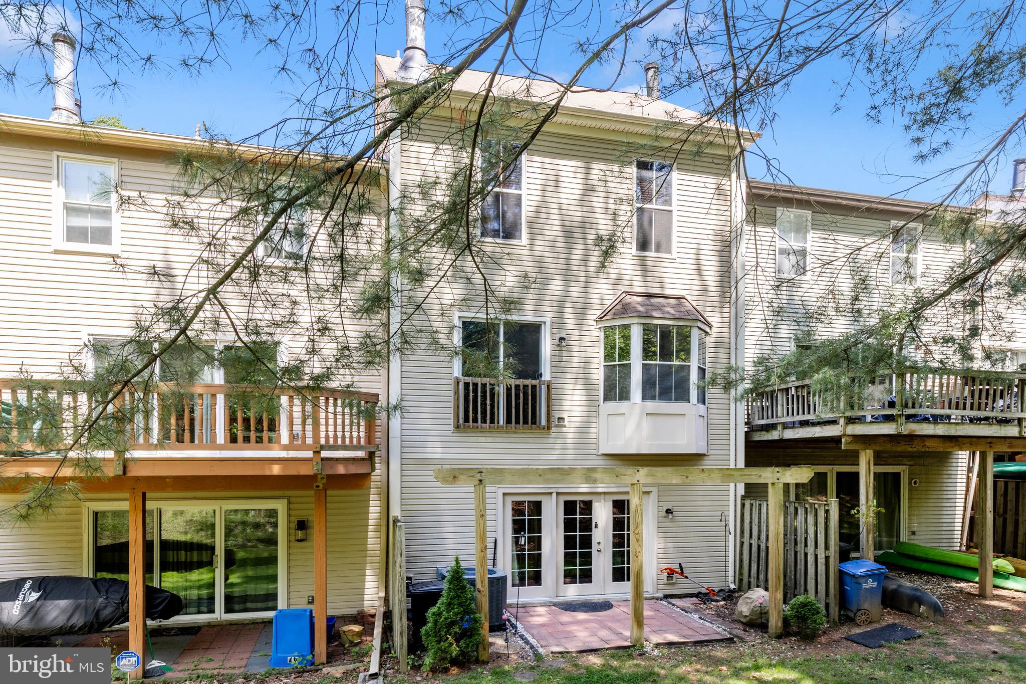WILLOW COVE TOWNHOMES - Residential