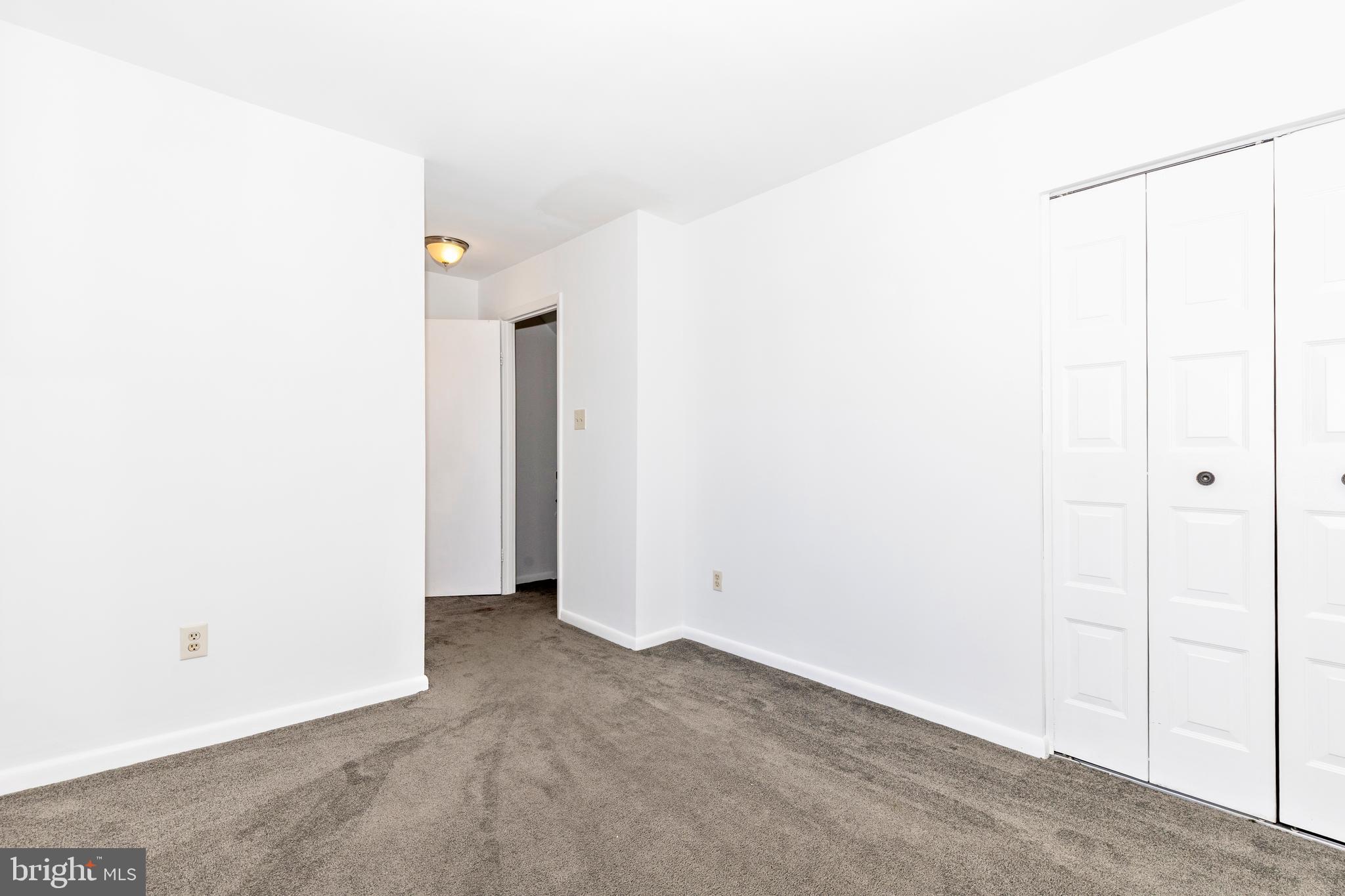 WILLOW COVE TOWNHOMES - Residential