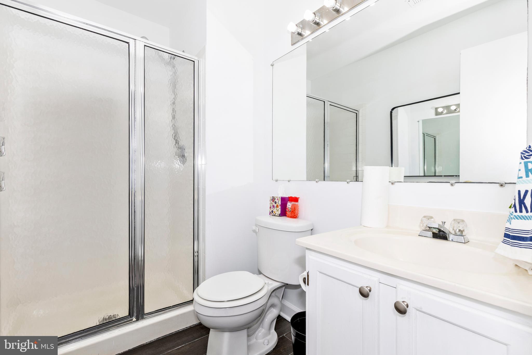 WILLOW COVE TOWNHOMES - Residential
