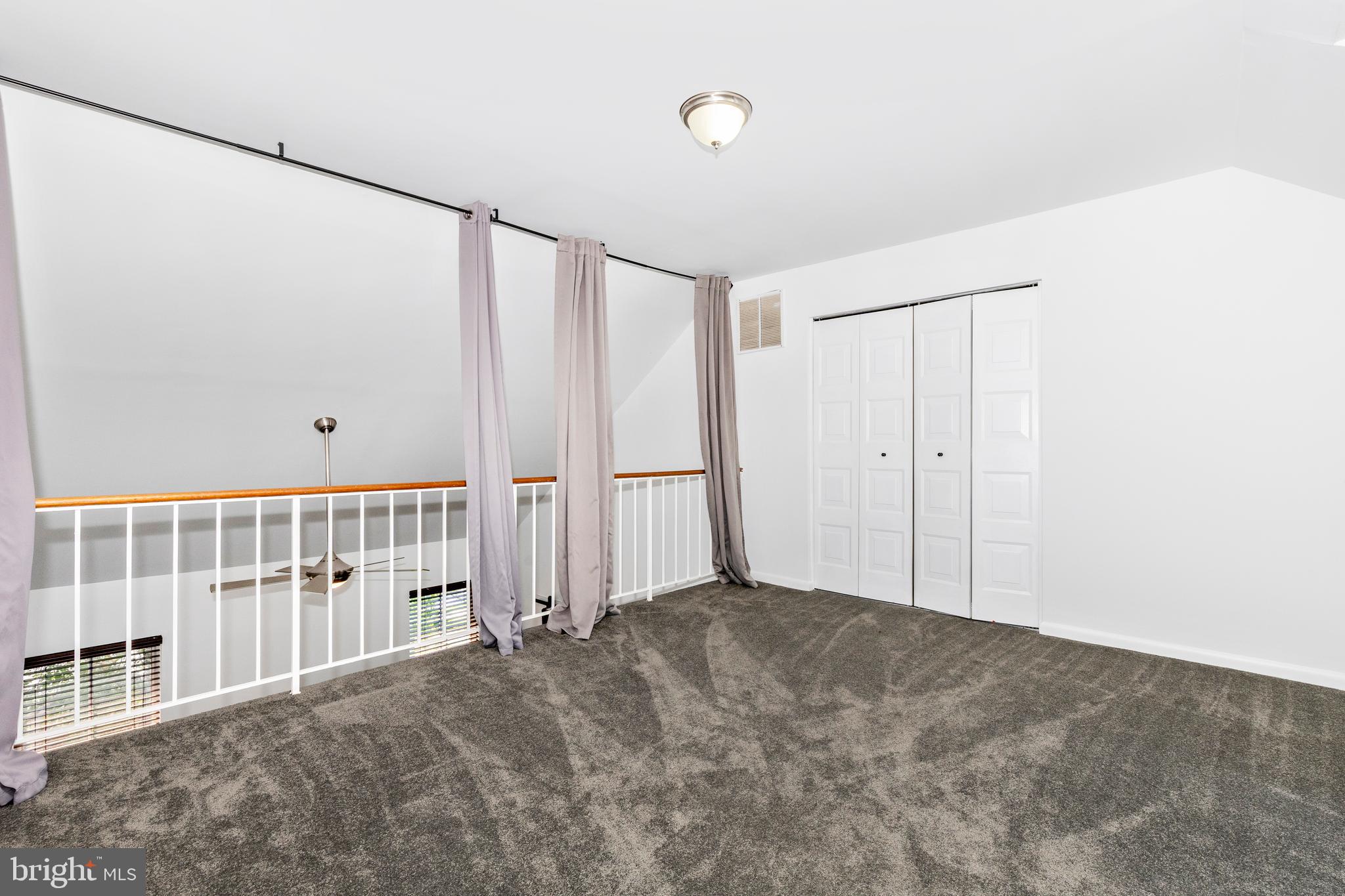 WILLOW COVE TOWNHOMES - Residential