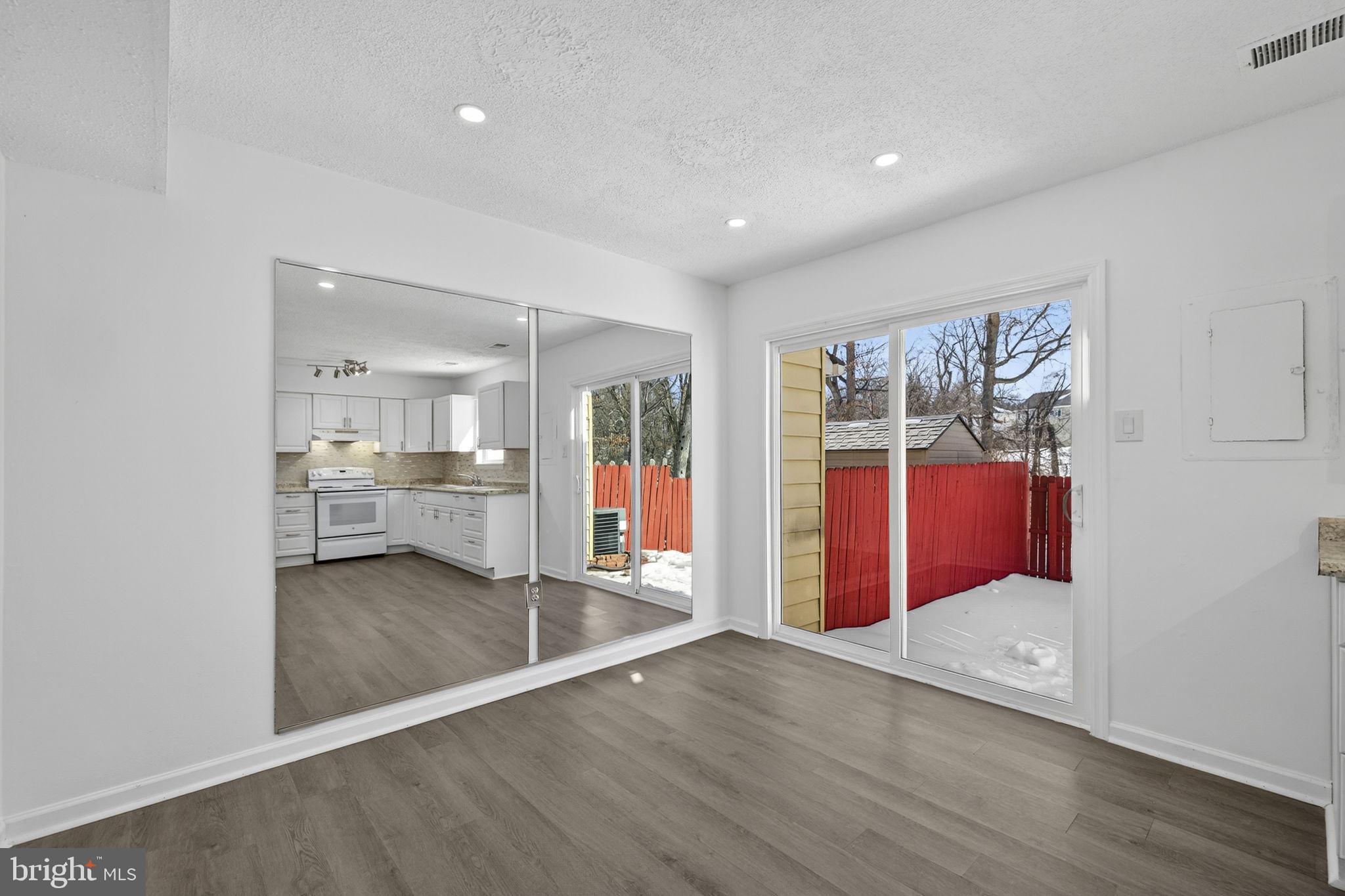 MARSHALL, VA - Residential