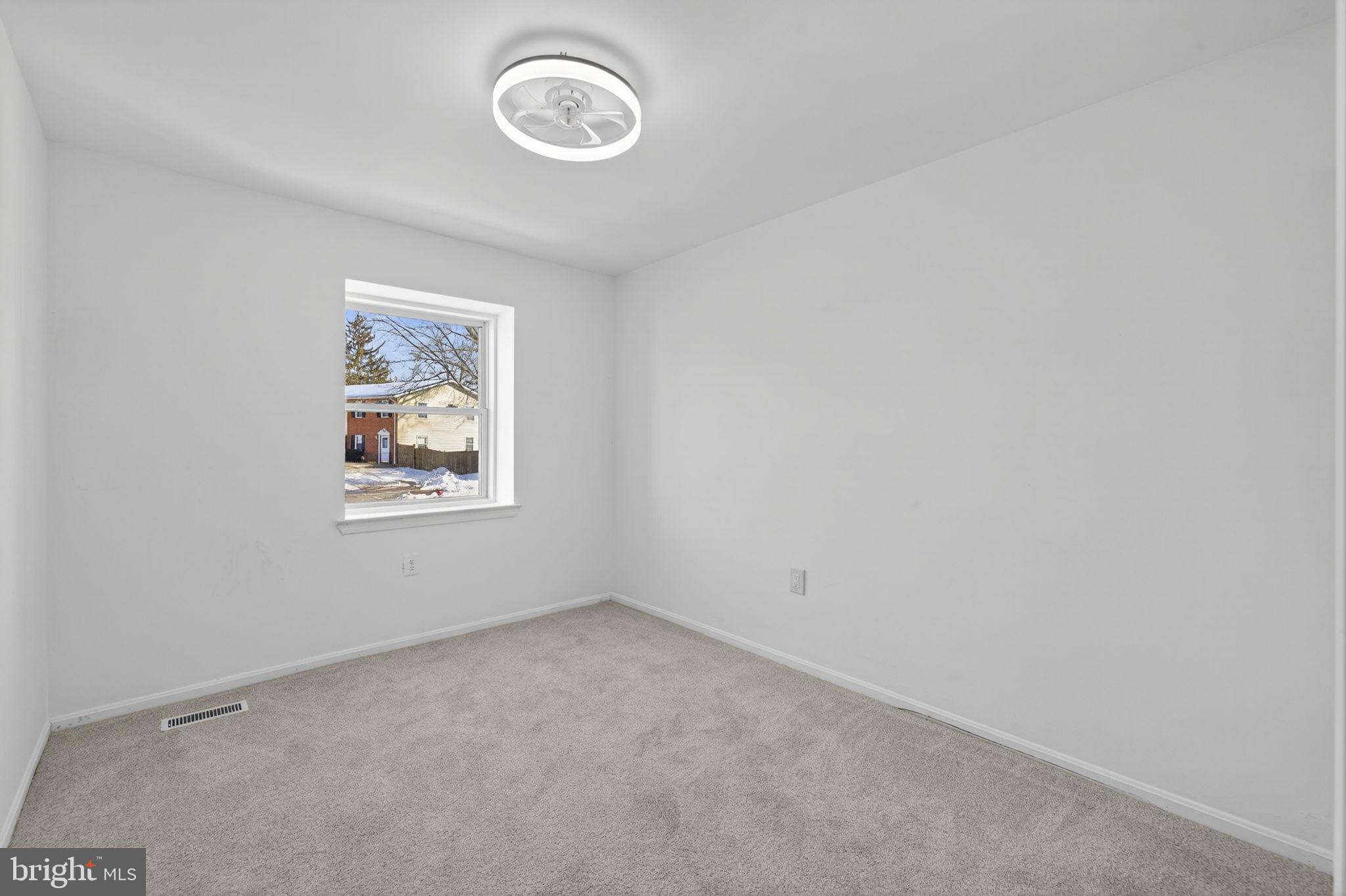 MARSHALL, VA - Residential