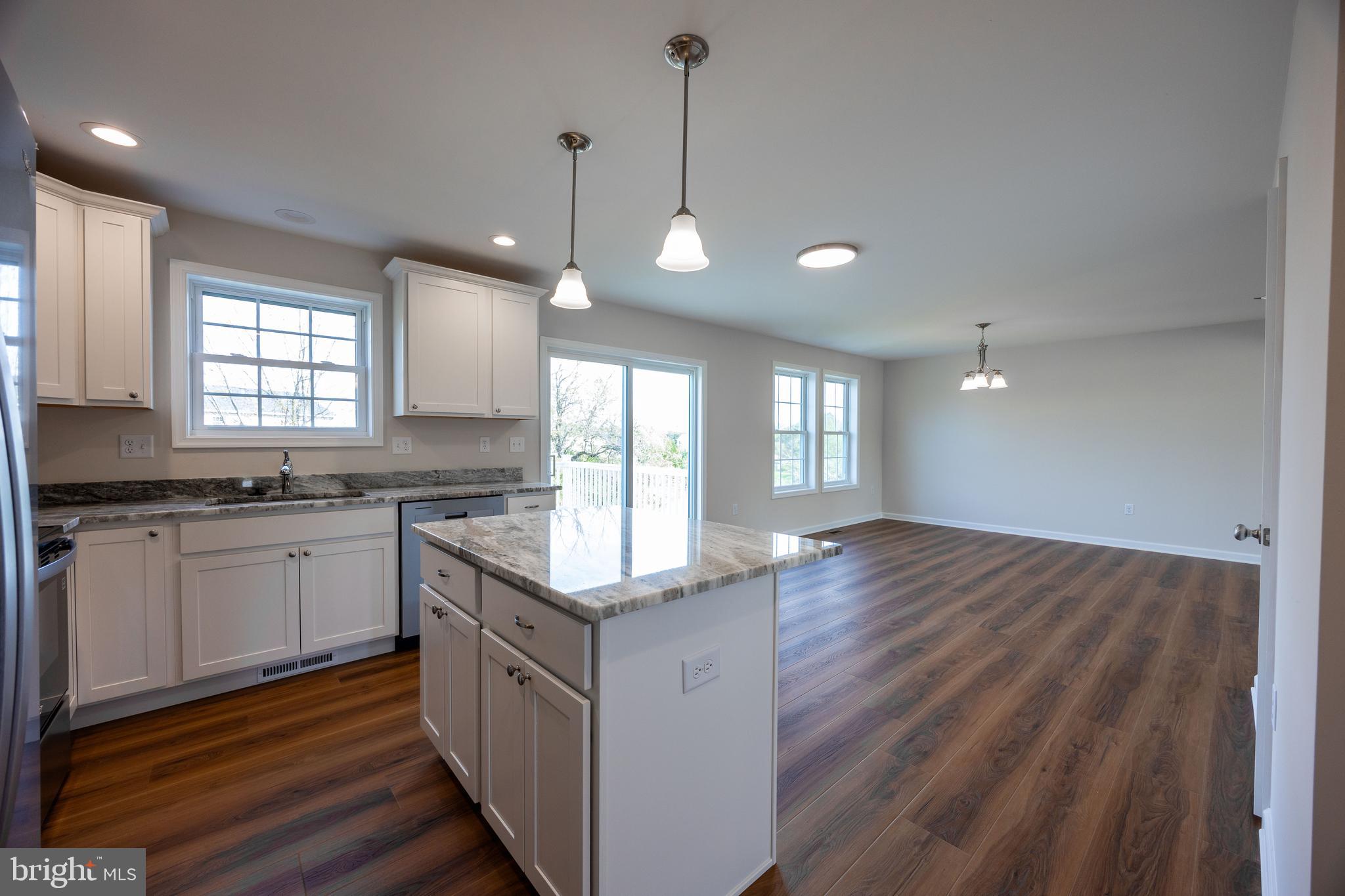 PRENTISS POINT - Residential