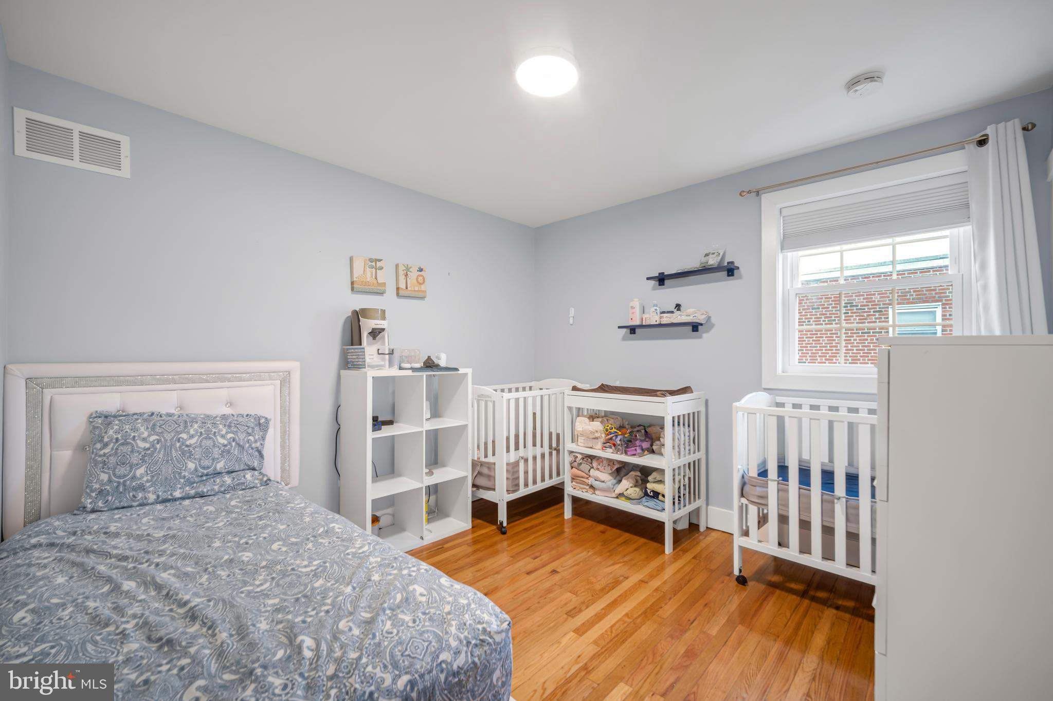 SOMERTON - Residential