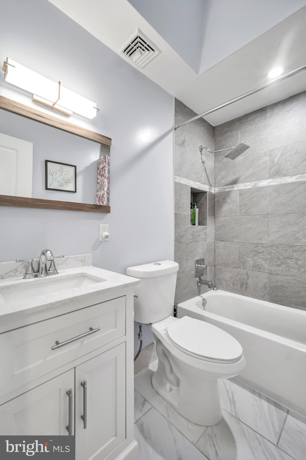 SOMERTON - Residential