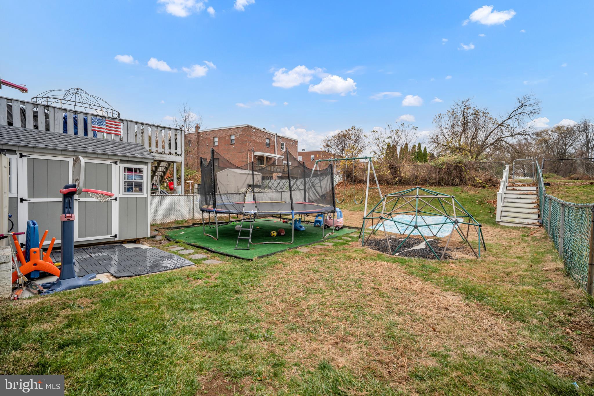 SOMERTON - Residential