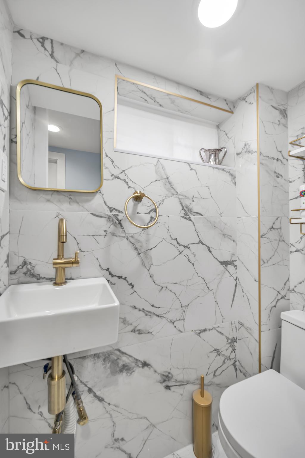 SOMERTON - Residential