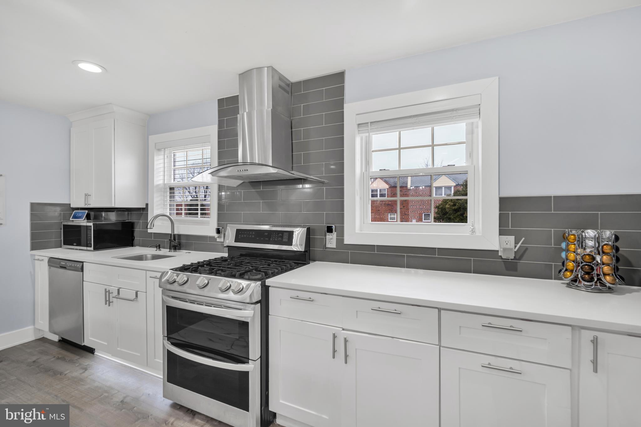 SOMERTON - Residential