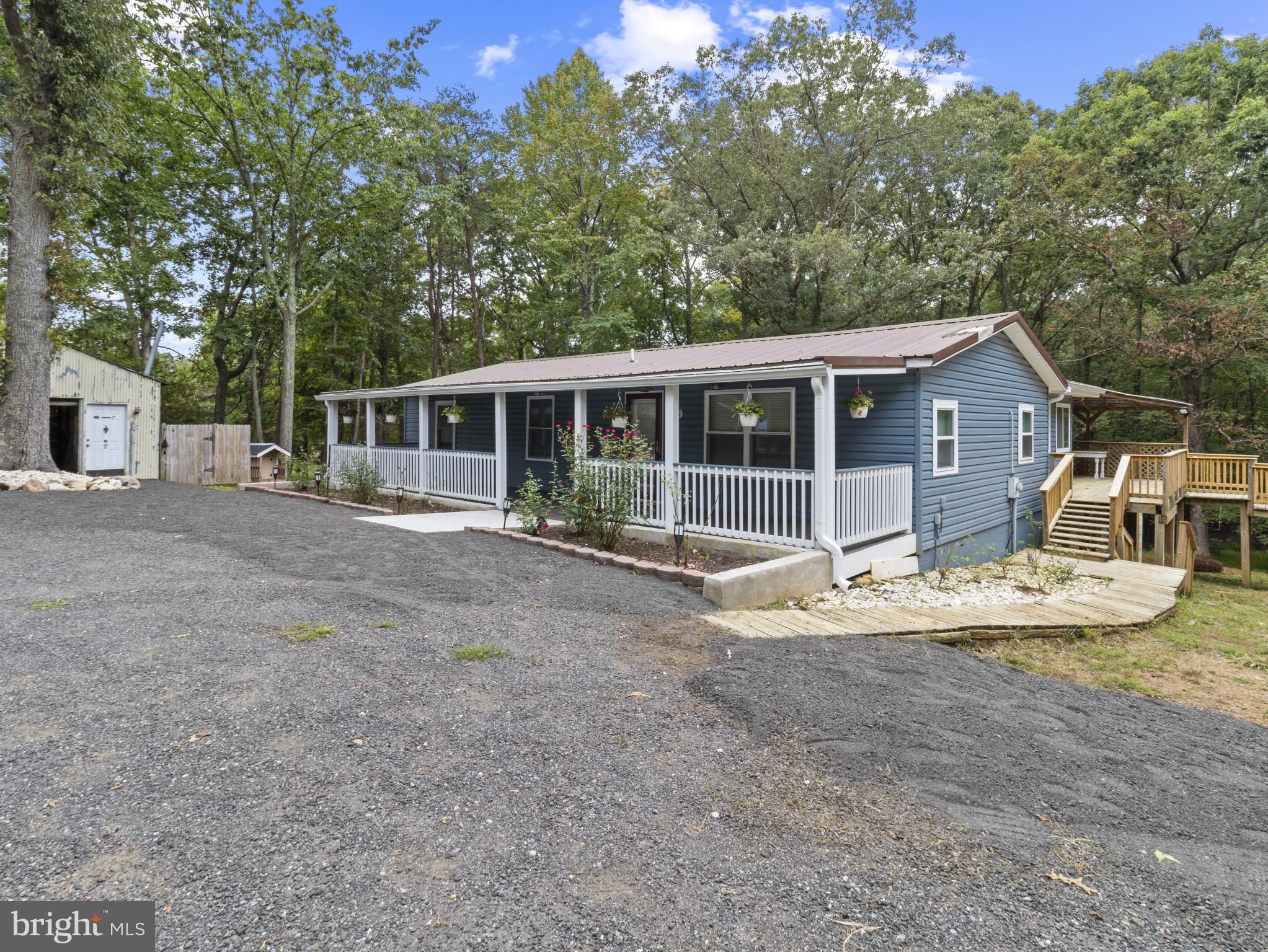2255 SMITH POINT ROAD