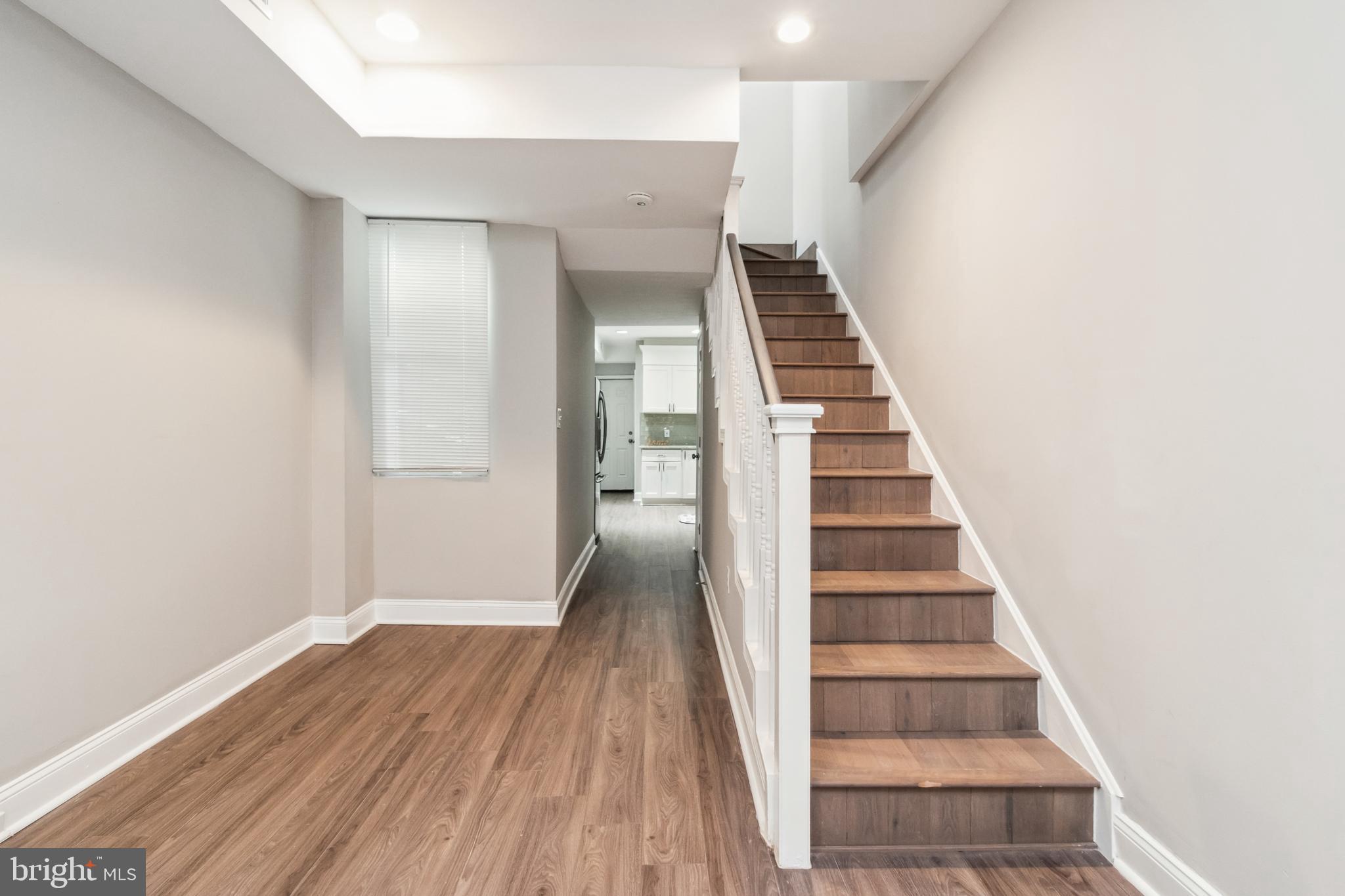 MIDDLE EAST - Residential Lease