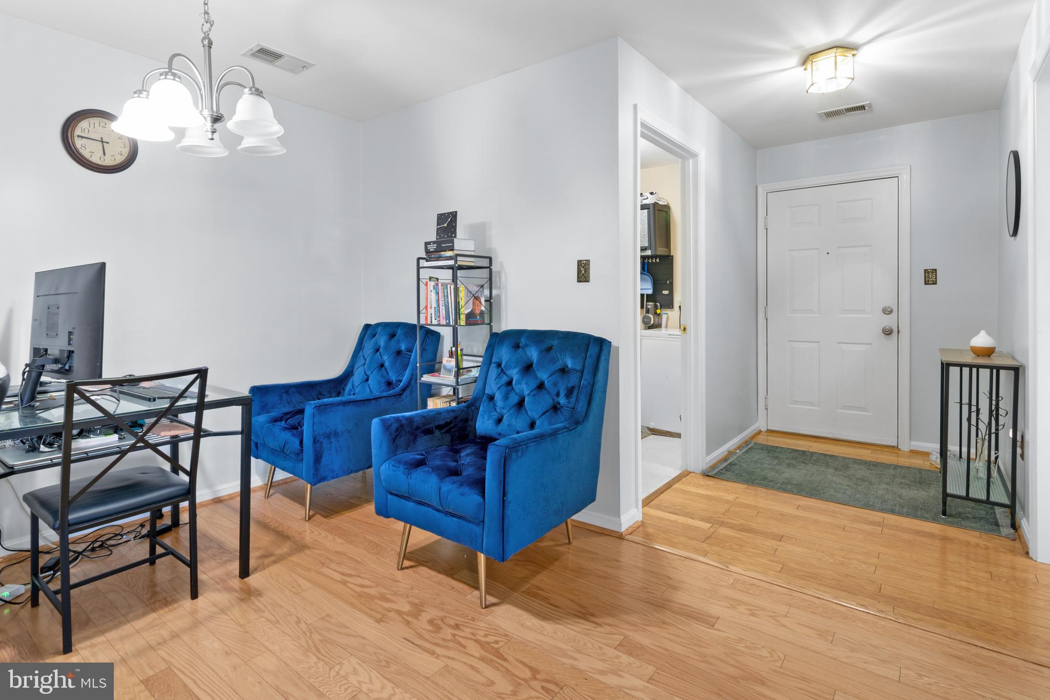 STONERIDGE CONDOMINIUMS - Residential