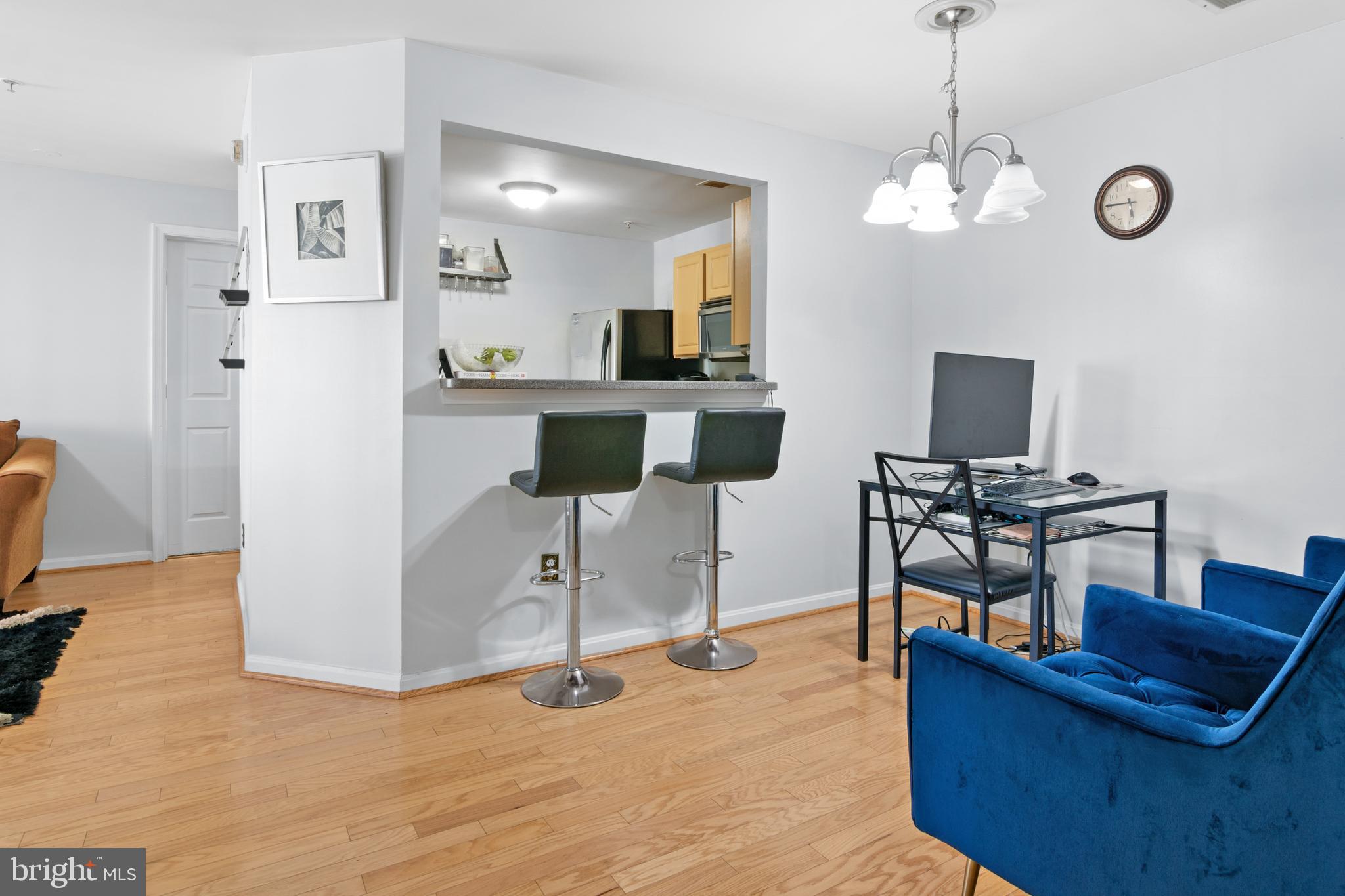 STONERIDGE CONDOMINIUMS - Residential