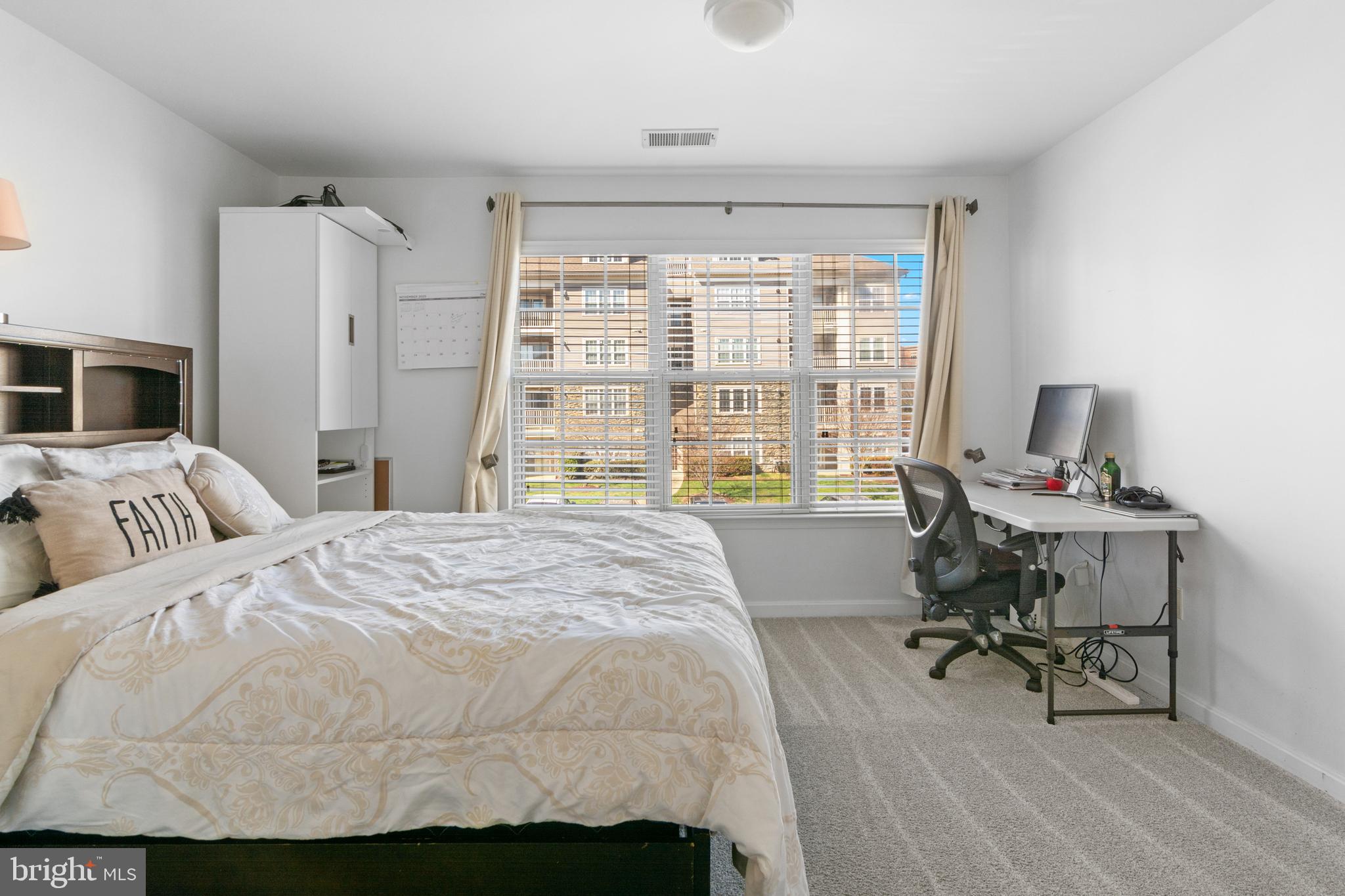 STONERIDGE CONDOMINIUMS - Residential