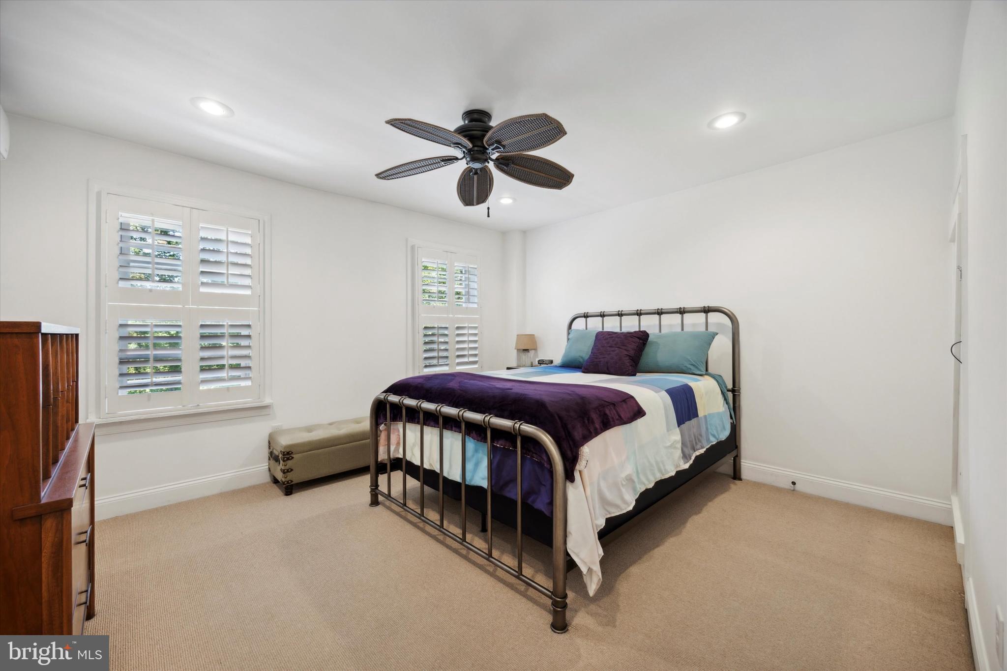 CONSHOHOCKEN - Residential