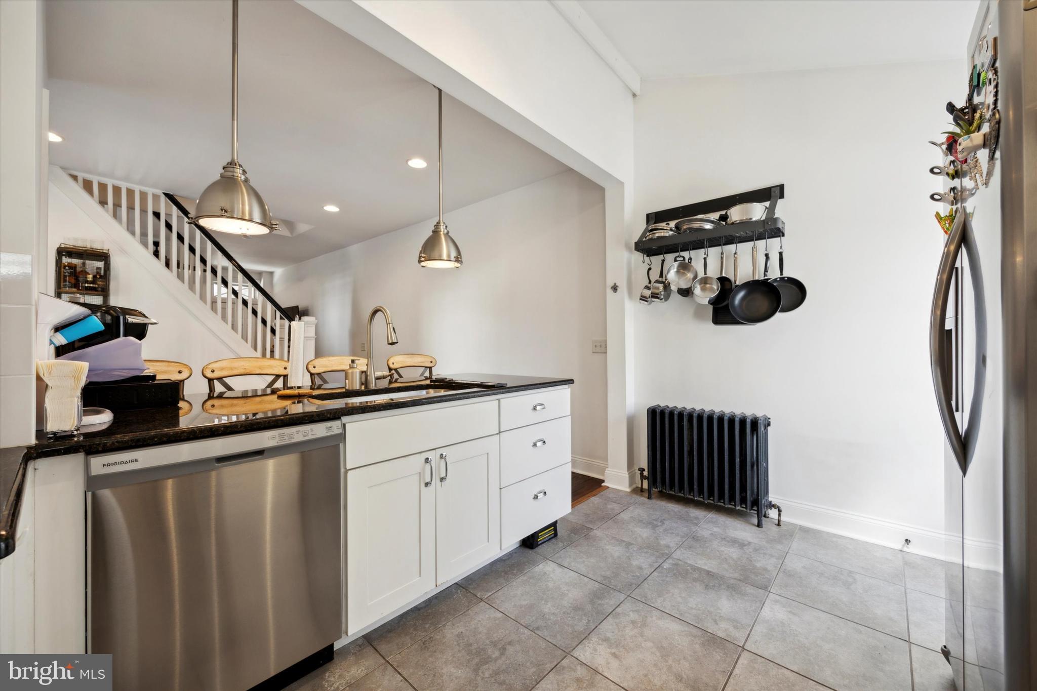 CONSHOHOCKEN - Residential